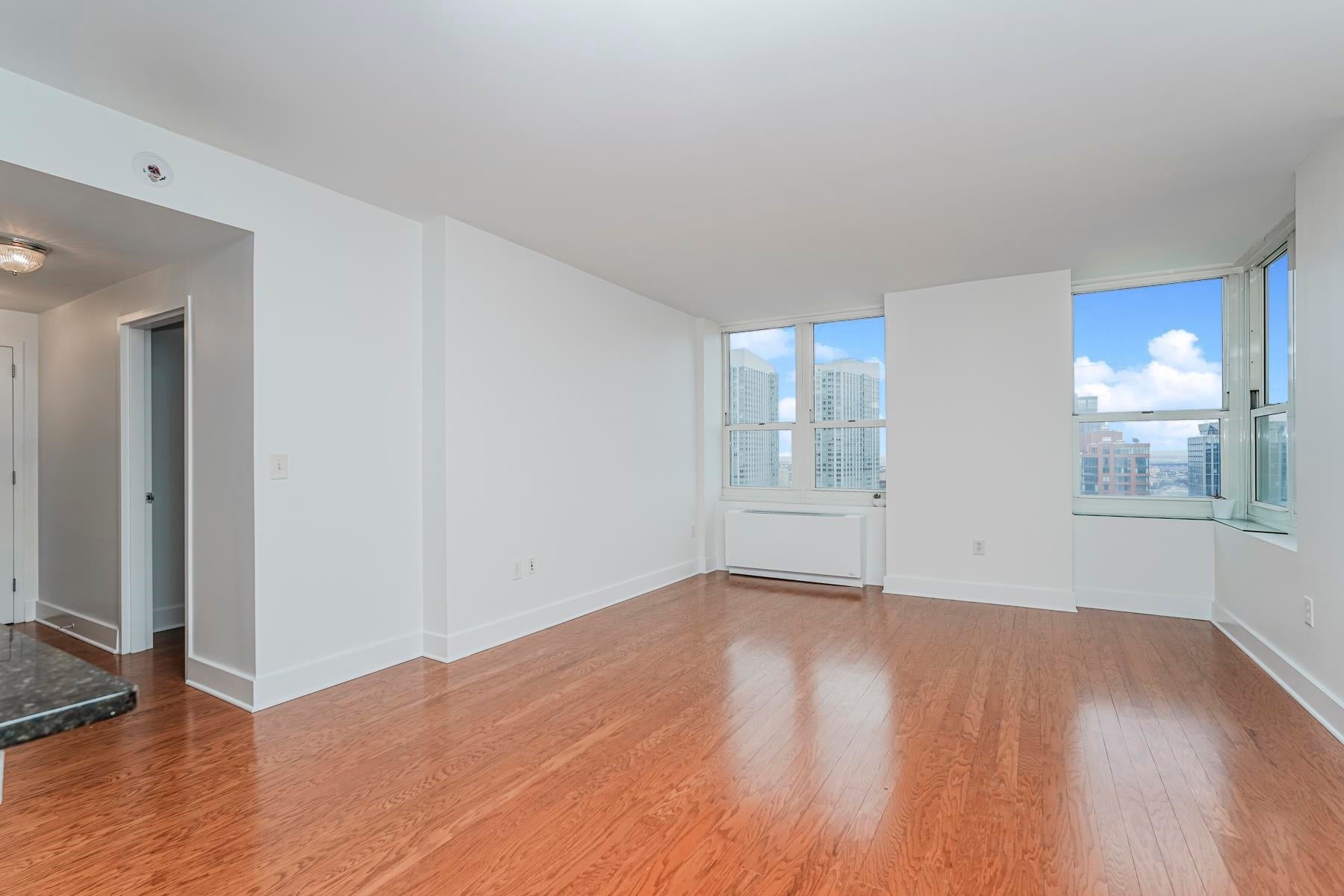 88 MORGAN ST 3701