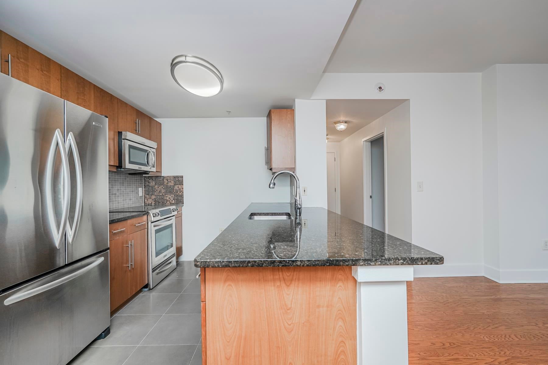 88 MORGAN ST 3701