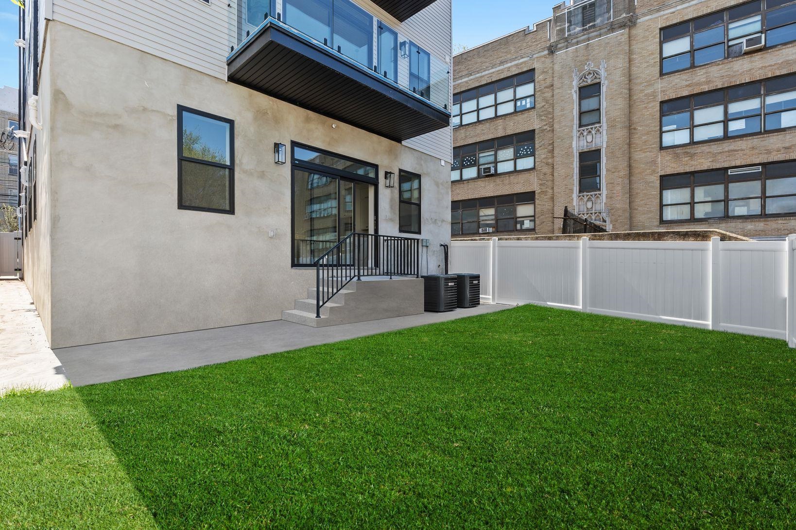 249 Bergen Ave #201, Jersey City, New Jersey image 39