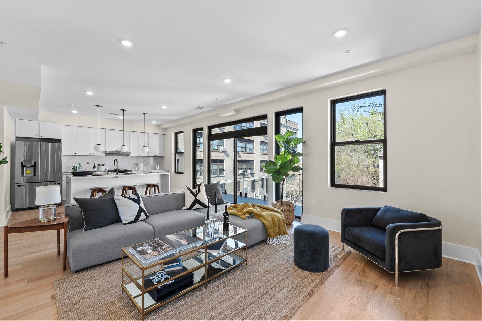 249 Bergen Ave #201, Jersey City, New Jersey image 3