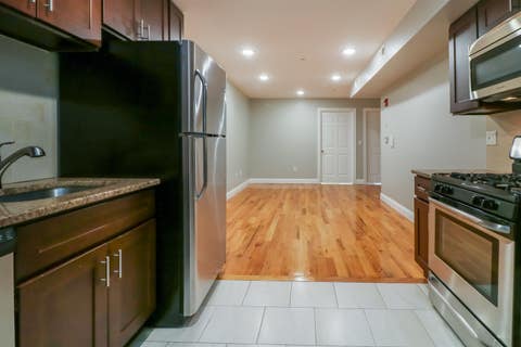 Apartment For Rent - 381 Communipaw Ave #3B<br/> Hudson County, Jersey City, NJ 07304