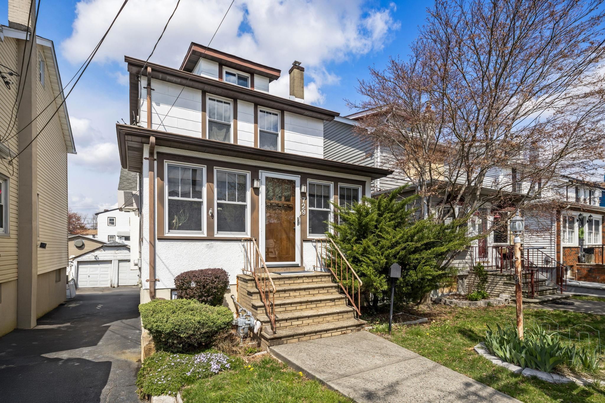 729 Humboldt St, Secaucus, New Jersey image 3