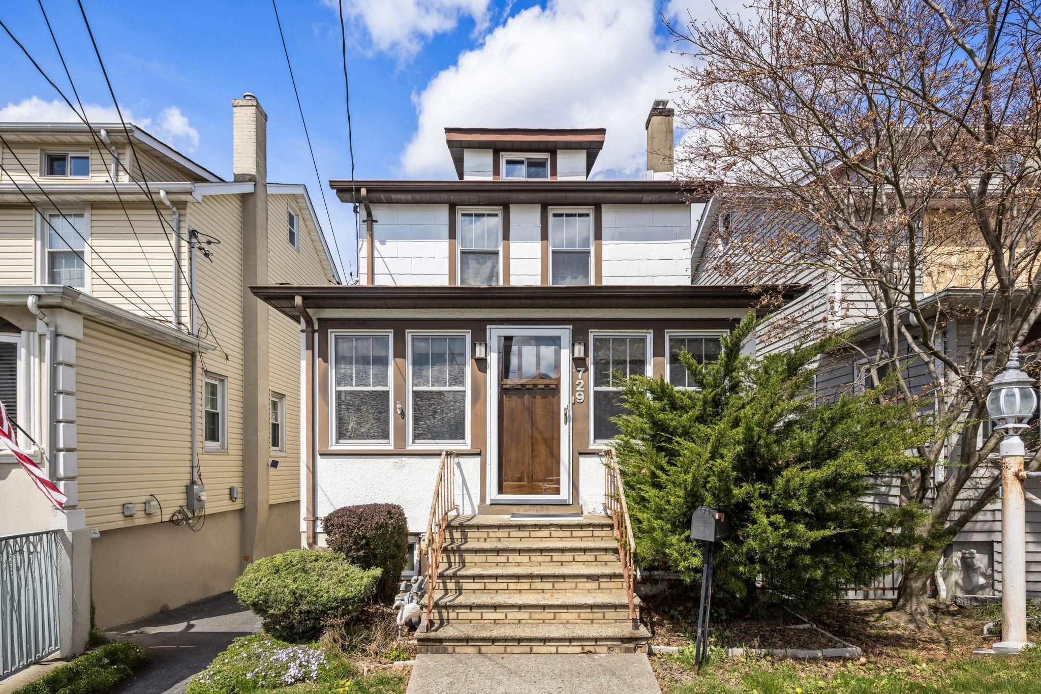 729 Humboldt St, Secaucus, New Jersey image 2