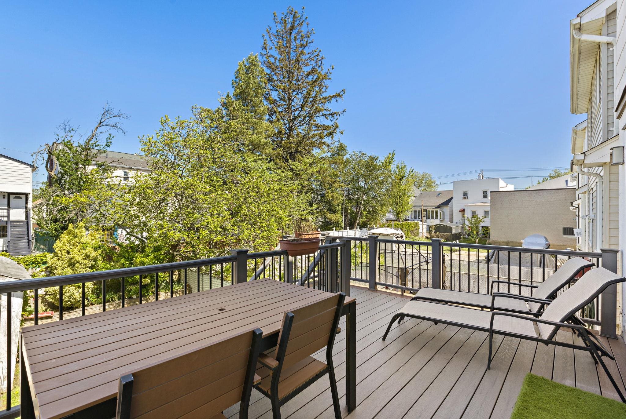 729 Humboldt St, Secaucus, New Jersey image 13