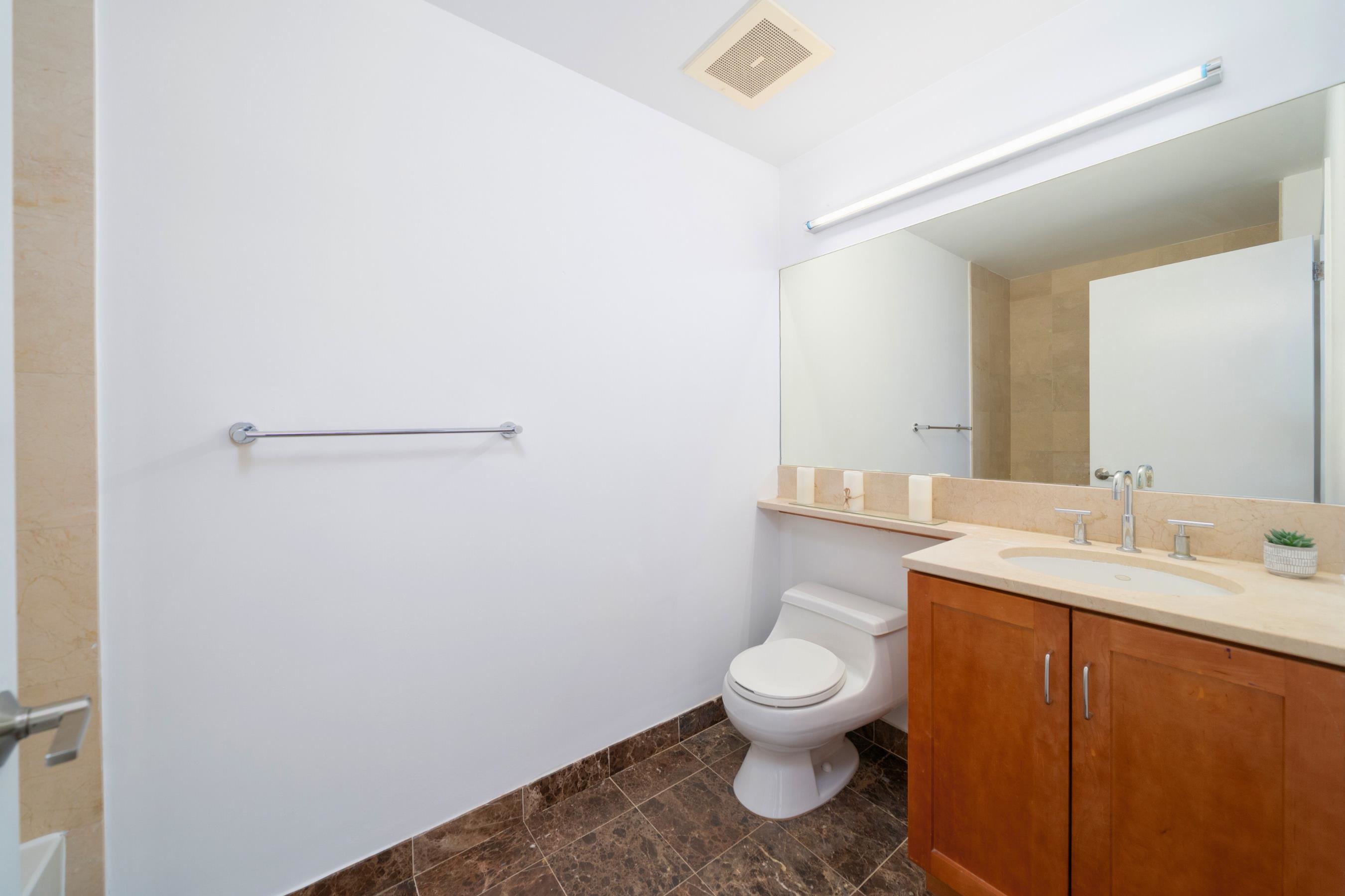 389 Washington St #19A, Jersey City, New Jersey image 17