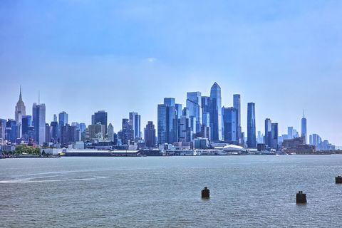 Condo For Sale - 406 Newburgh Ct<br/> Hudson County, West New York, NJ 07093