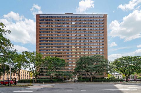 Homes For Sale - 135 Montgomery St #18C<br/> Hudson County, Jersey City, NJ 07302