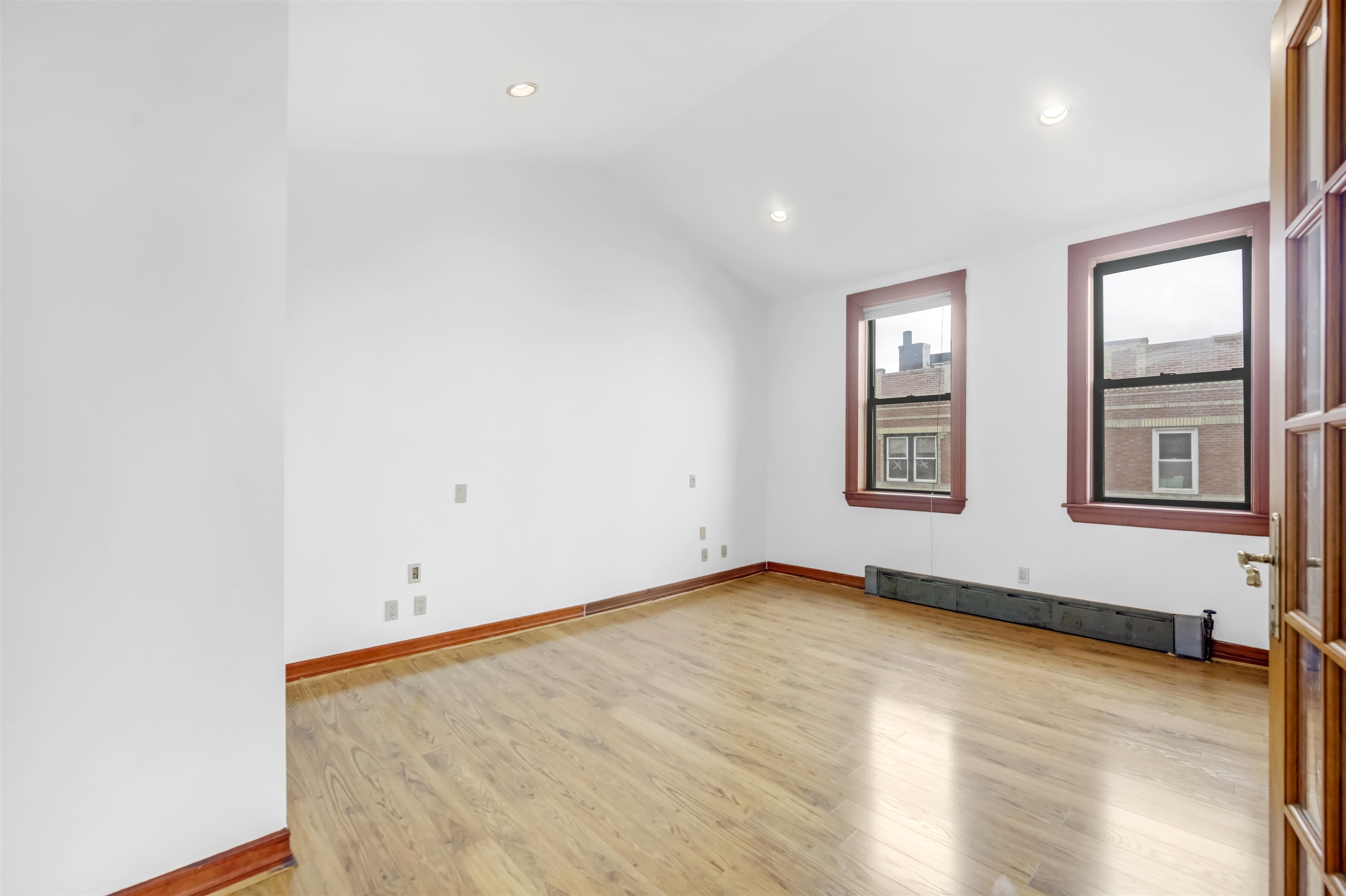 301 79th St #E4, North Bergen, New Jersey image 21