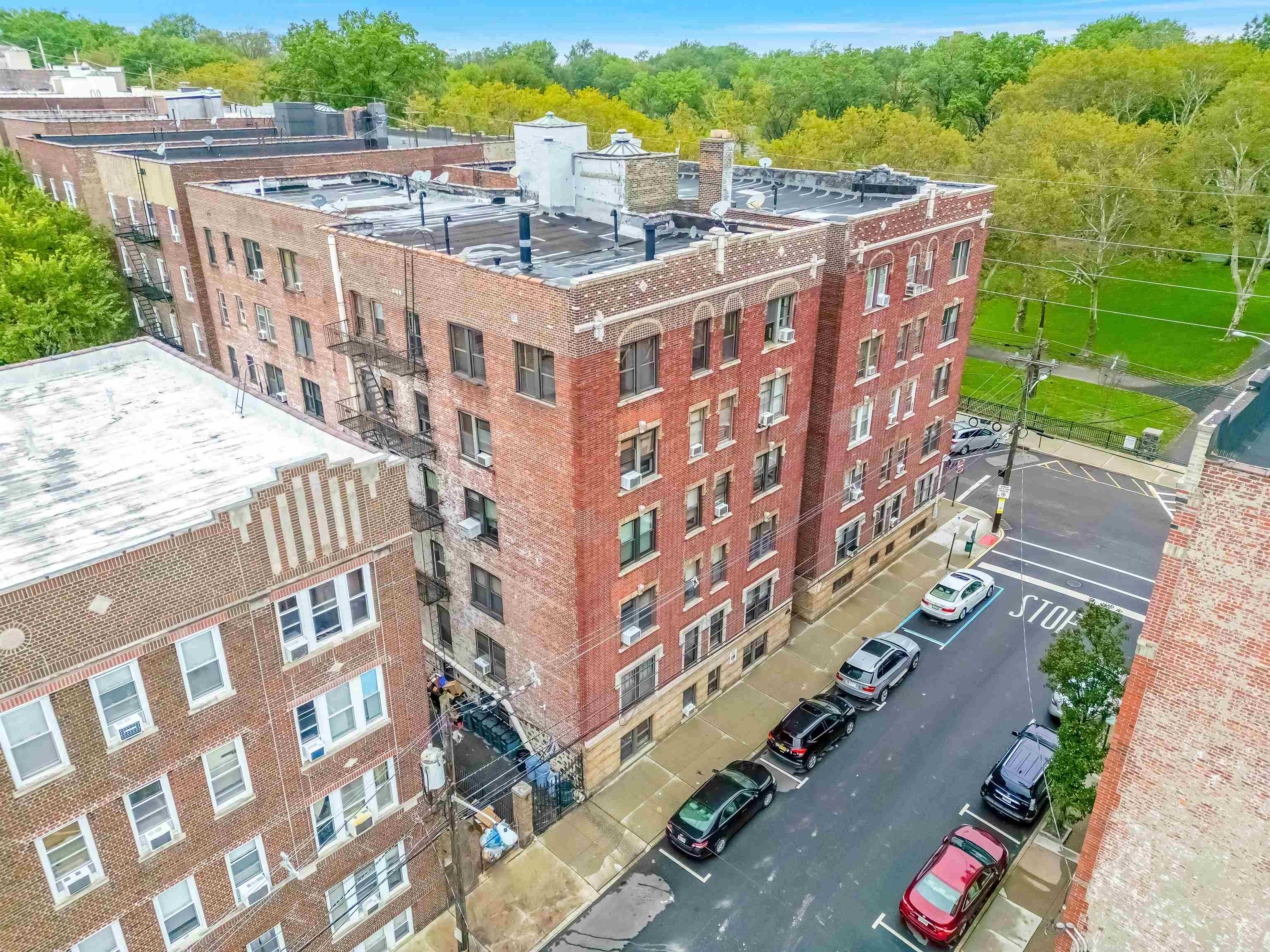 301 79th St #E4, North Bergen, New Jersey image 42