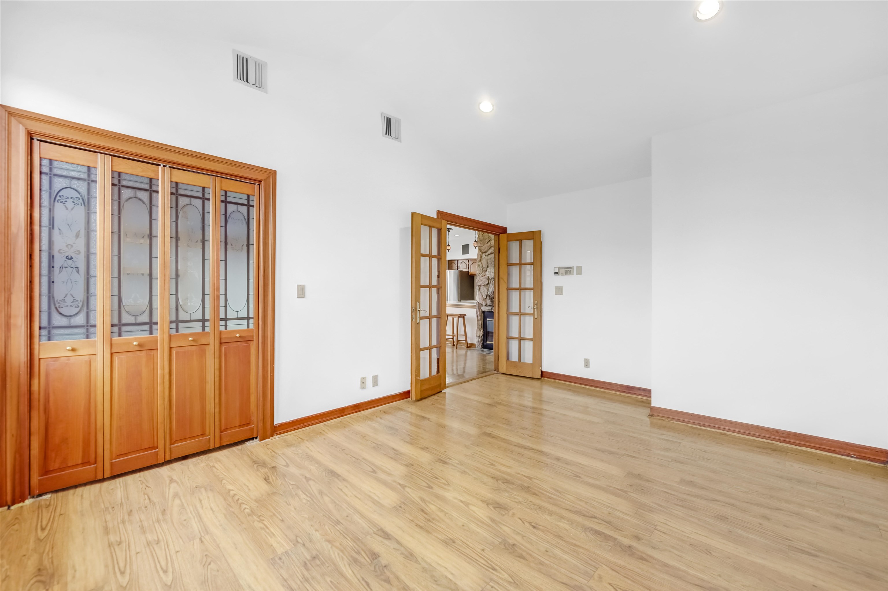 301 79th St #E4, North Bergen, New Jersey image 22