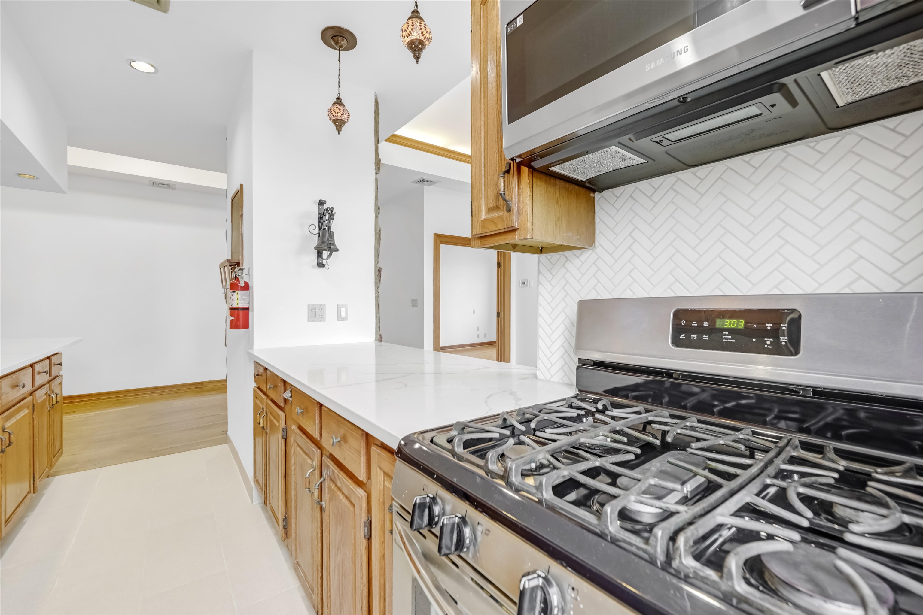 301 79th St #E4, North Bergen, New Jersey image 13