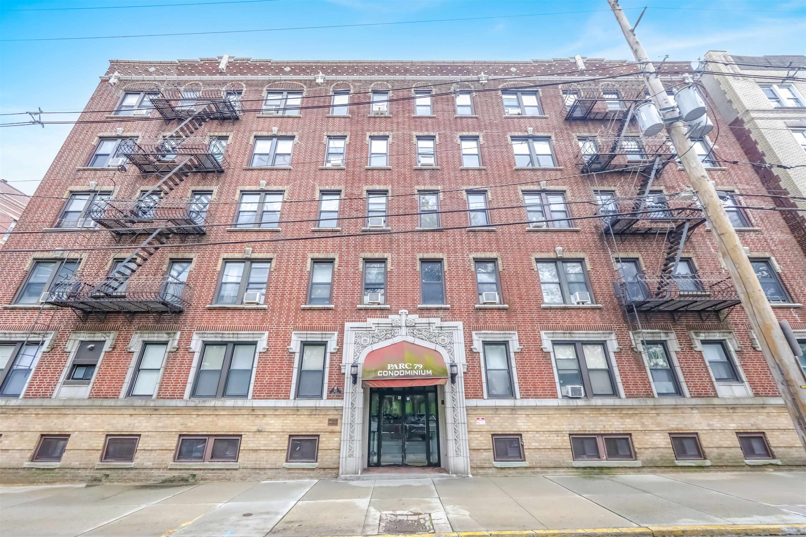 301 79th St #E4, North Bergen, New Jersey image 3
