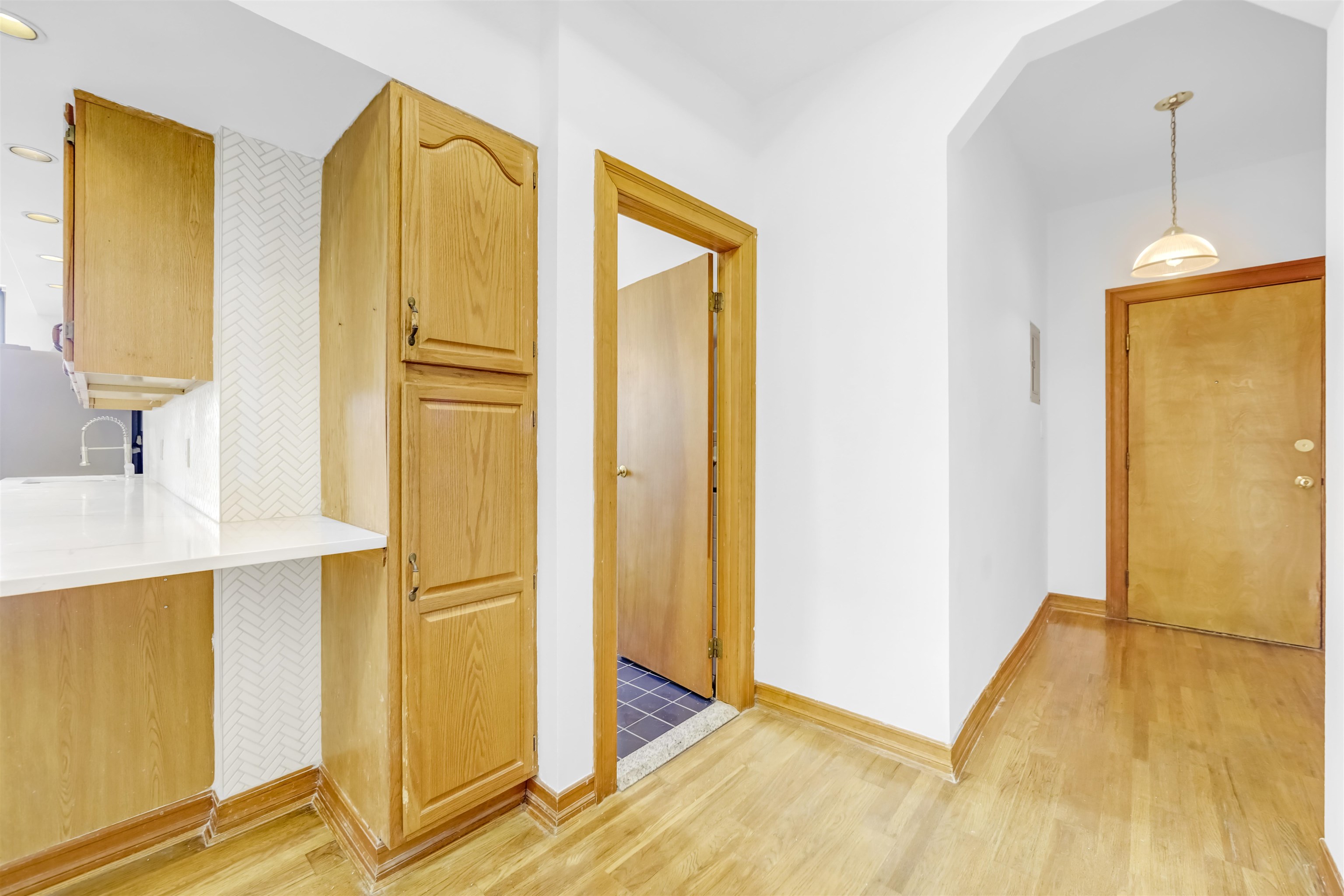 301 79th St #E4, North Bergen, New Jersey image 8