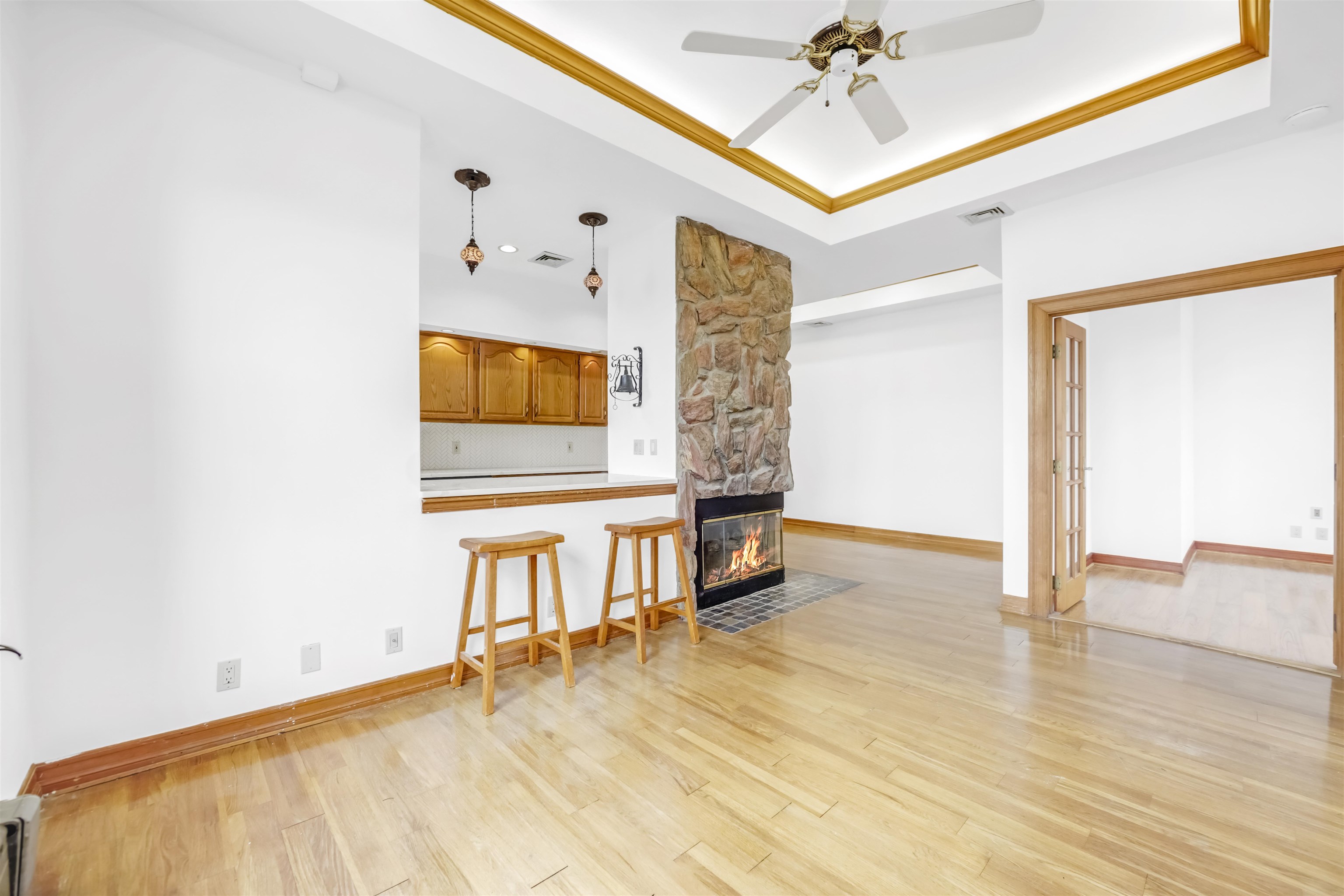 301 79th St #E4, North Bergen, New Jersey image 19