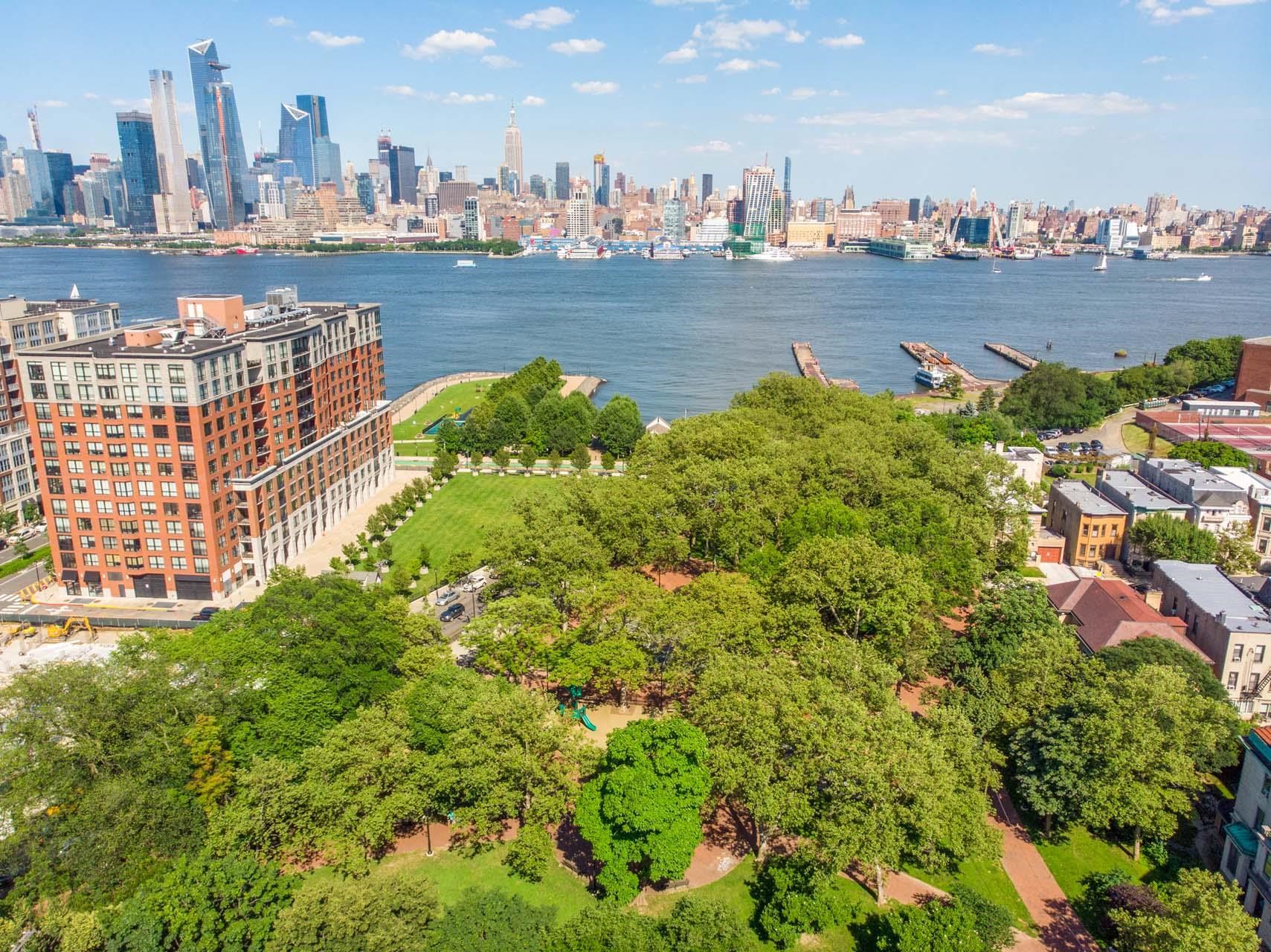 1000 Hudson St #209, Hoboken, New Jersey image 35