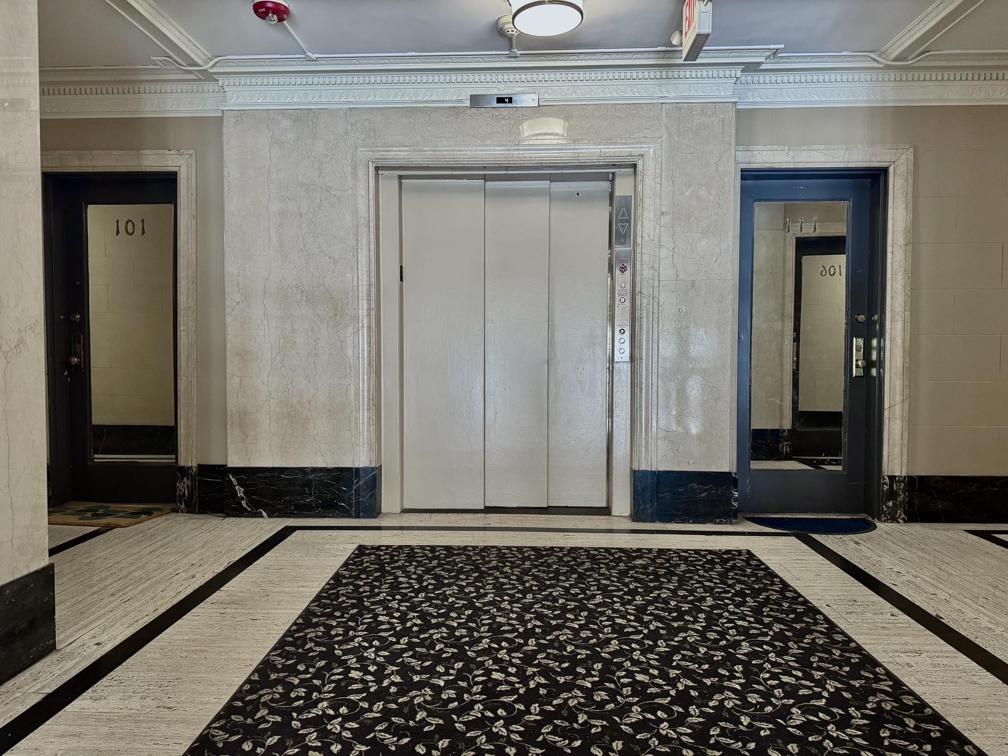 1000 Hudson St #209, Hoboken, New Jersey image 5