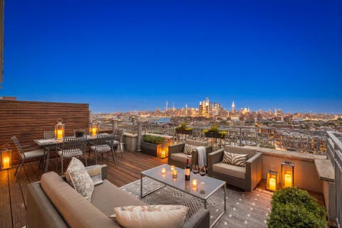 Condo For Sale - 305 Manhattan Ave #3<br/> Union City, NJ 07087