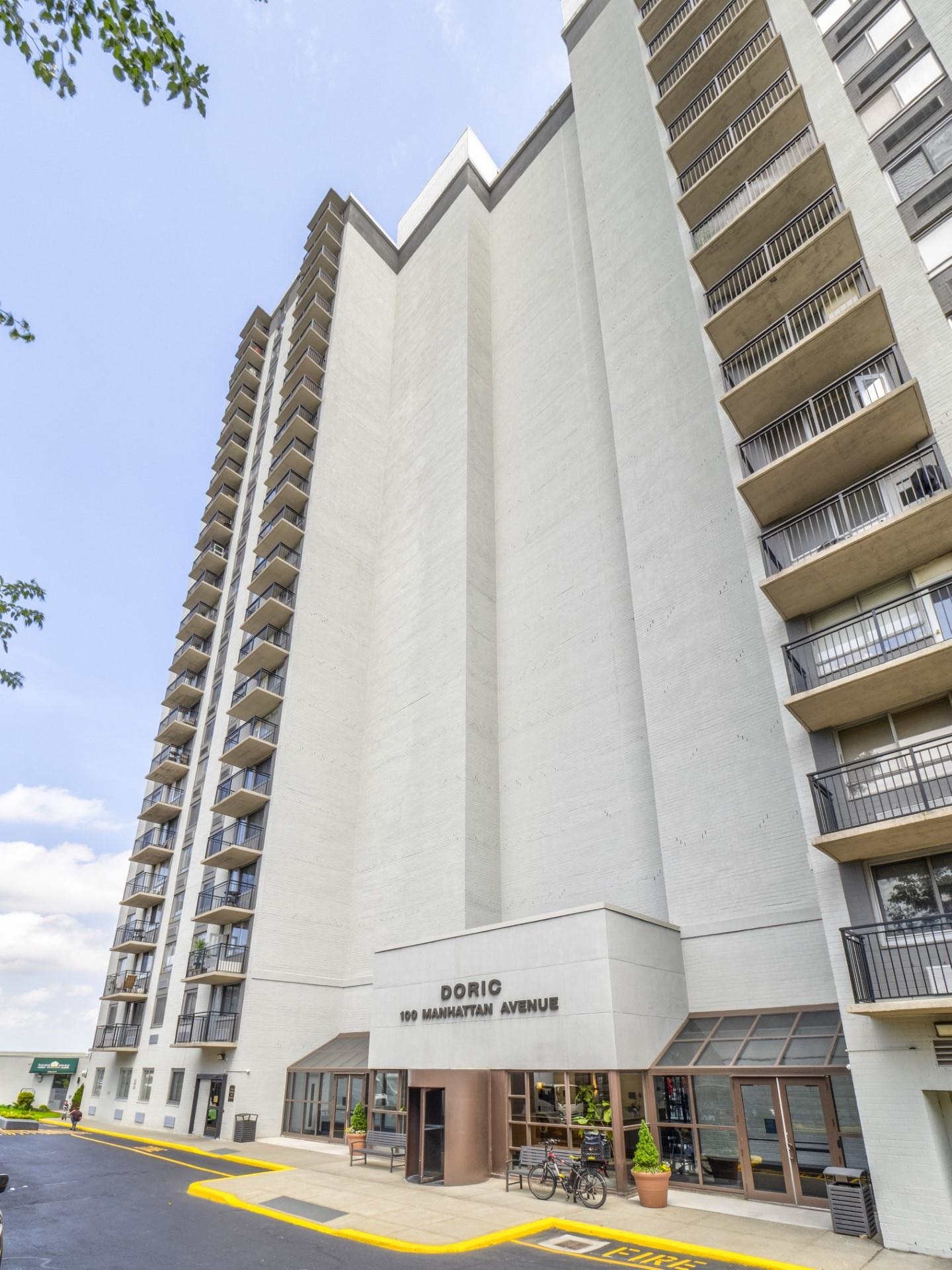 100 Manhattan Ave #407, Union City, New Jersey image 32