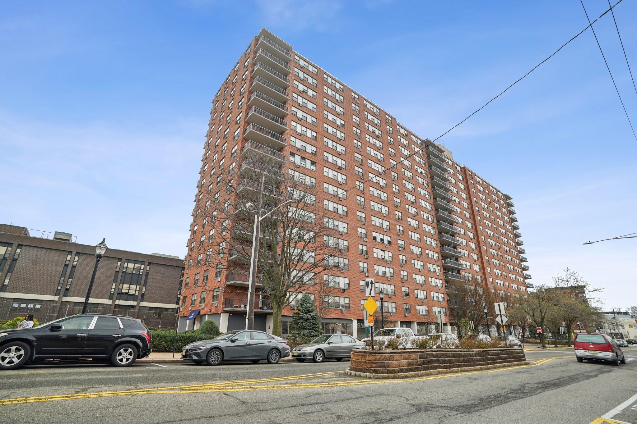 500 Central Ave #1120, Union City, New Jersey image 1