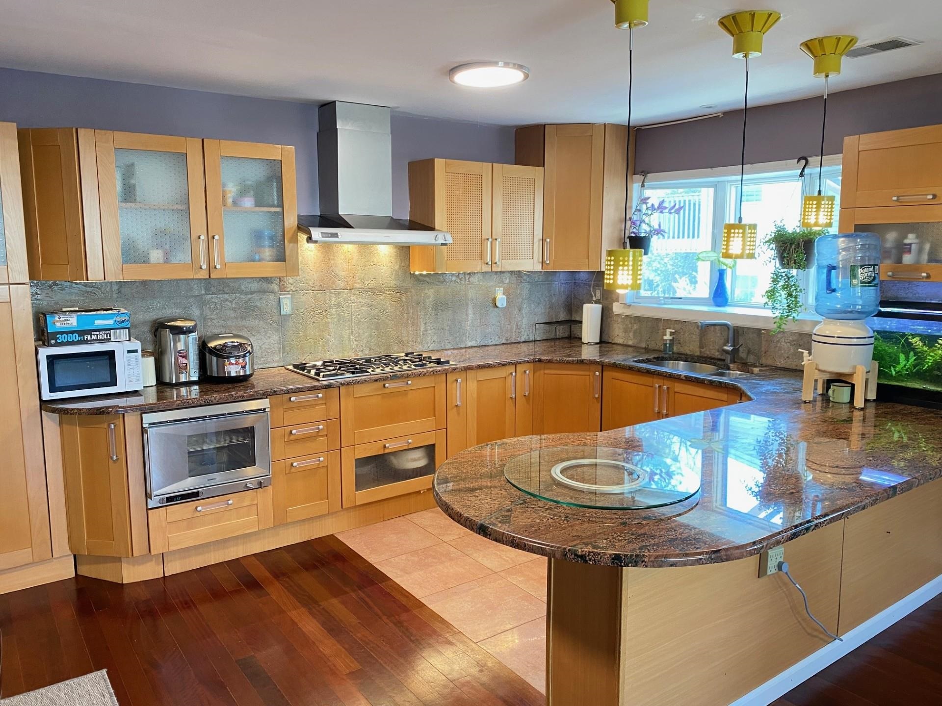 764 Jefferson Ave, Cliffside Park, New Jersey image 8