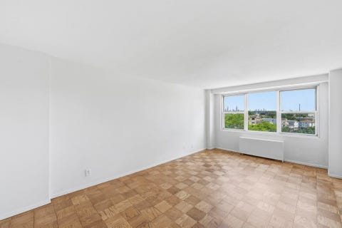 Condo For Sale - 201 St Pauls Ave #6C<br/> Jersey City, NJ 07306