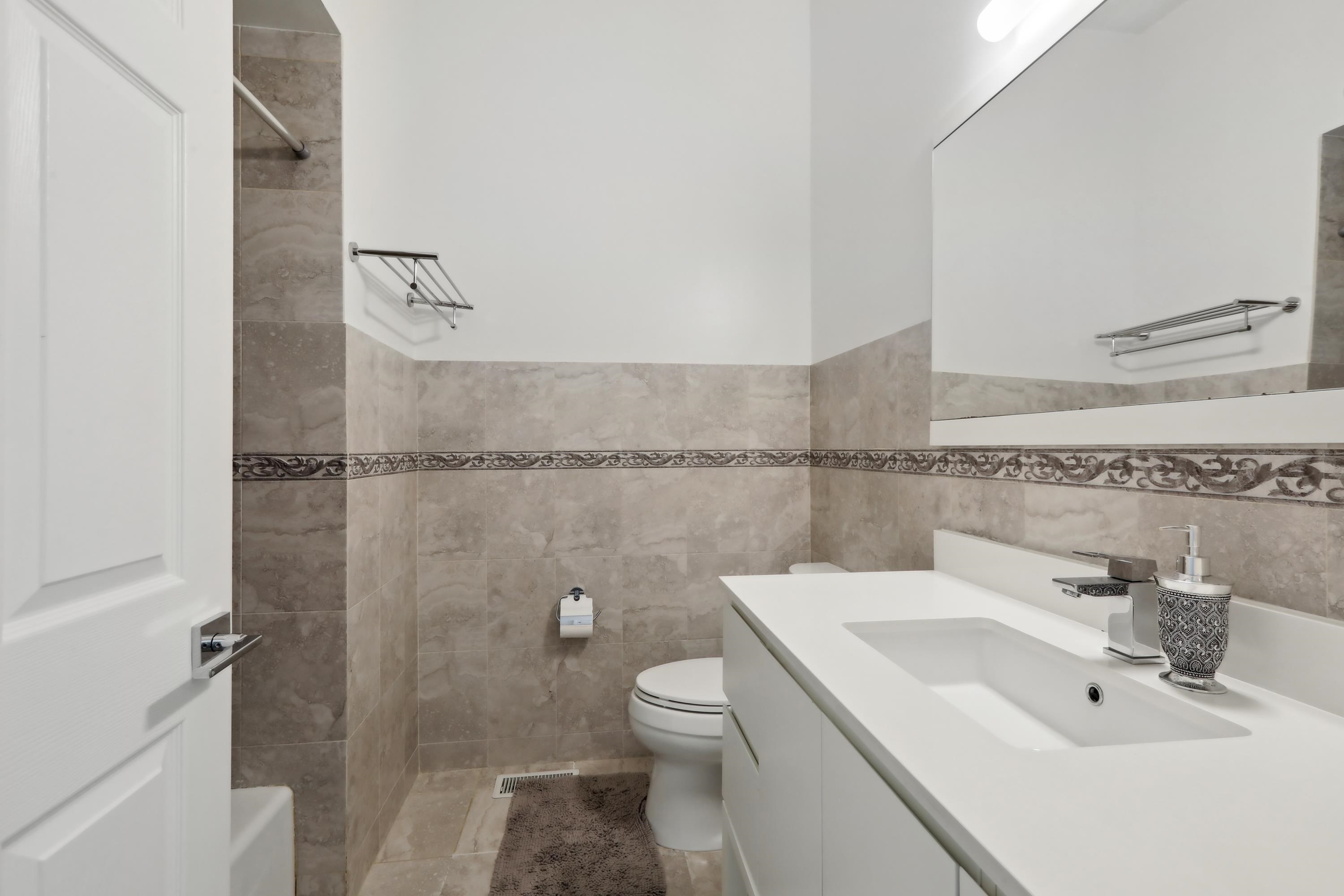 286 Roslyn Ct #286, West New York, New Jersey image 30