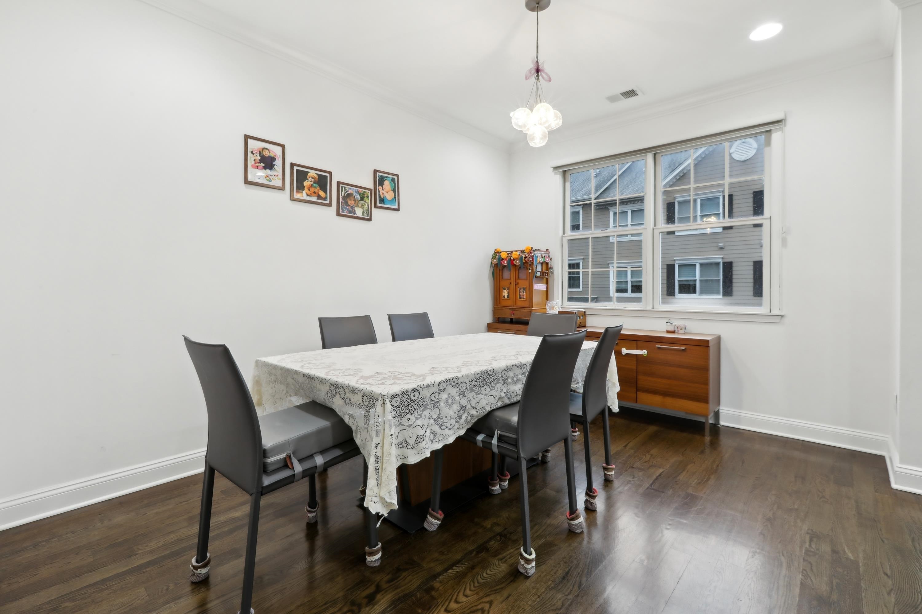 286 Roslyn Ct #286, West New York, New Jersey image 11