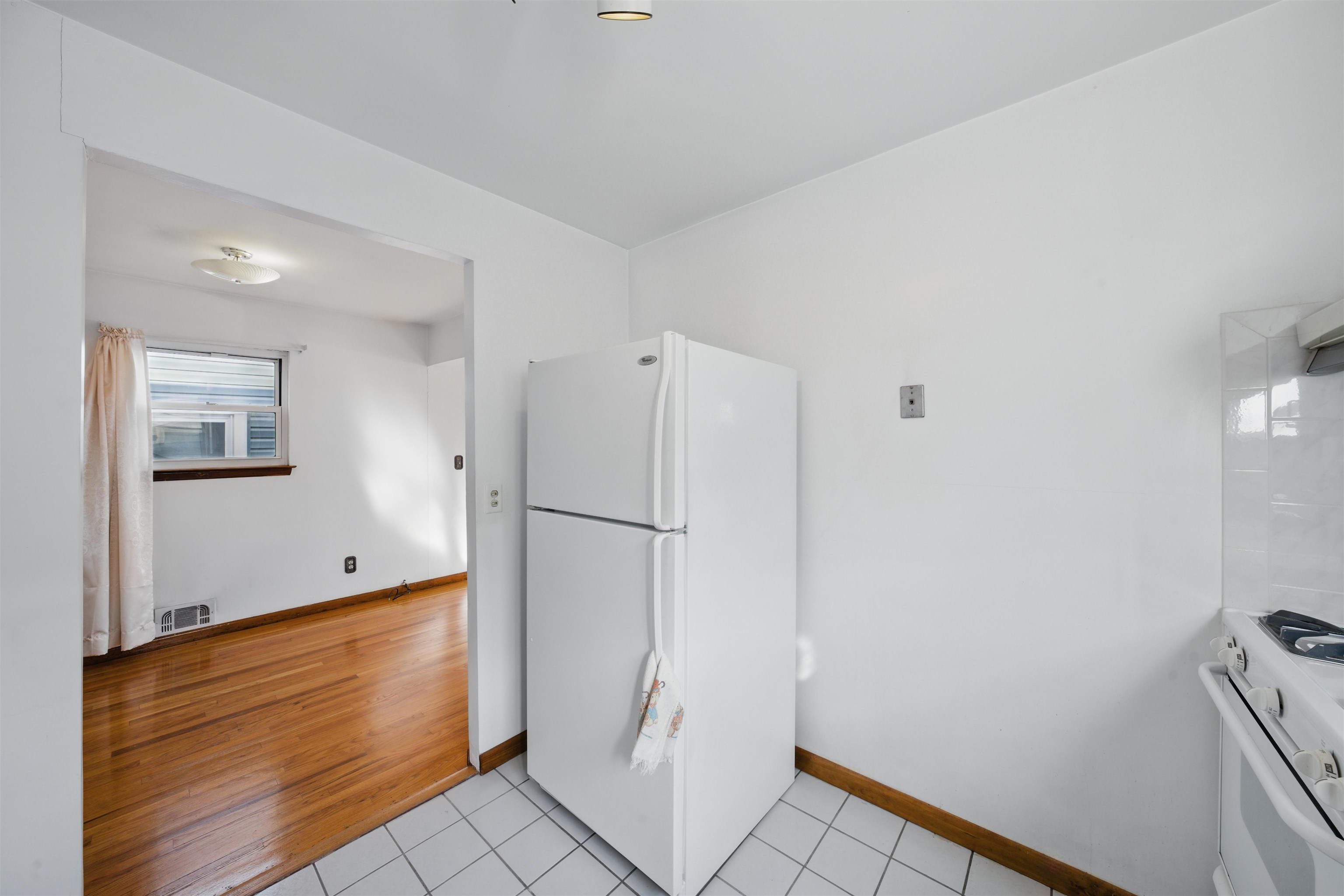 1460 37th St, North Bergen, New Jersey image 15