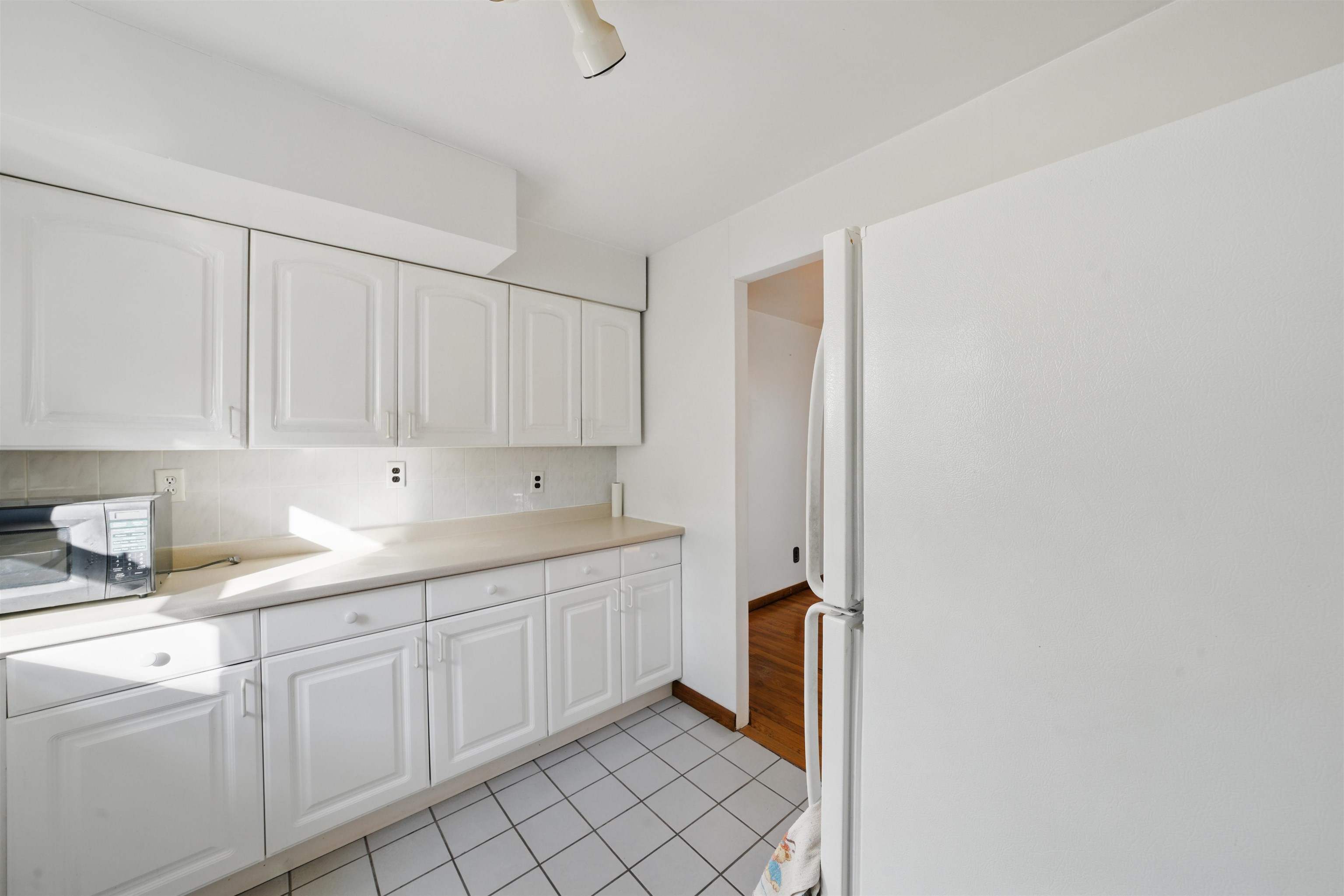 1460 37th St, North Bergen, New Jersey image 16