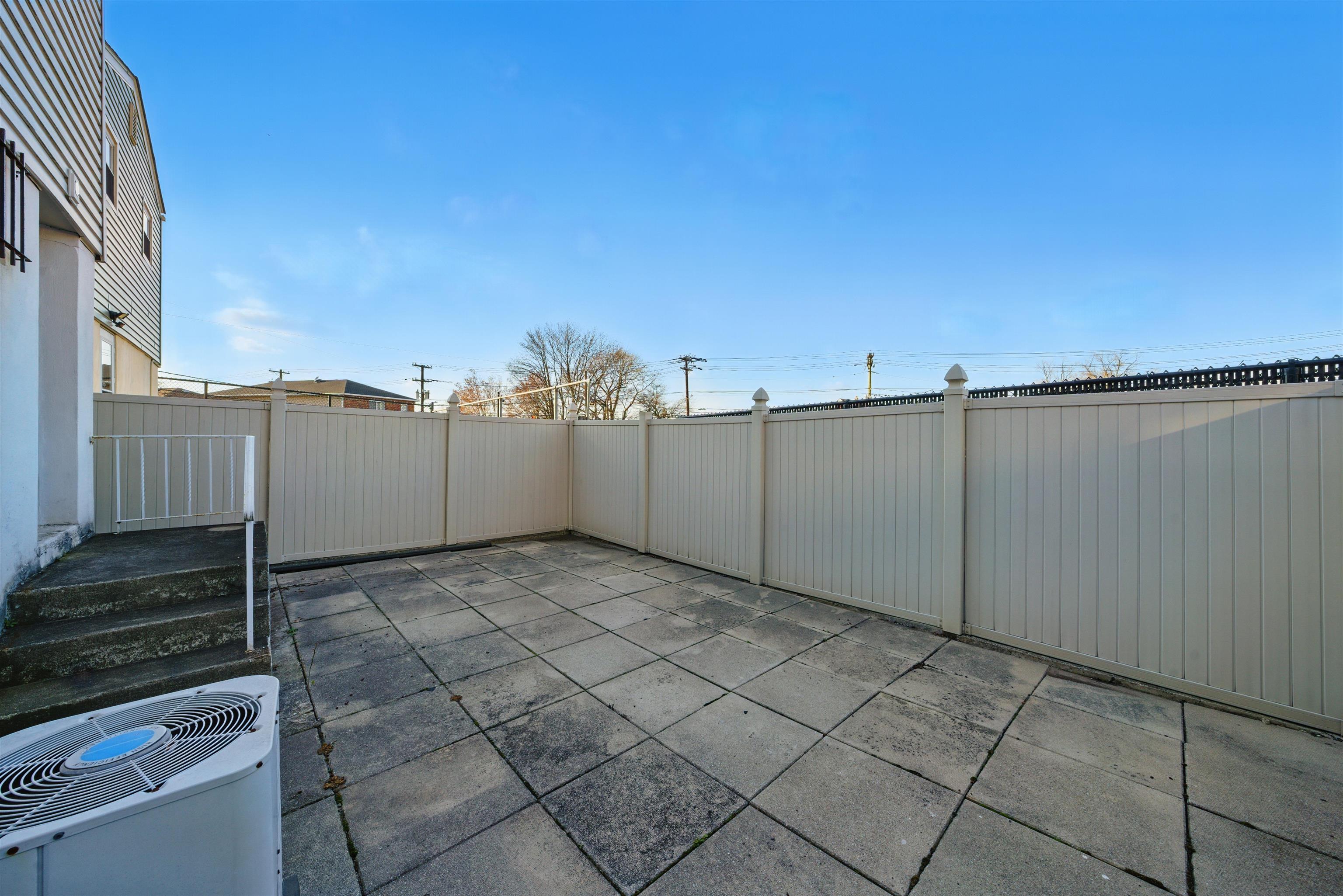 1460 37th St, North Bergen, New Jersey image 43