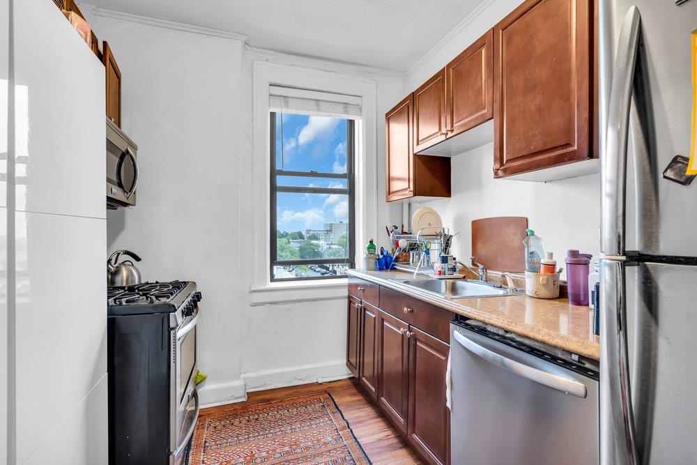 6414 Park Ave #14, West New York, New Jersey image 8