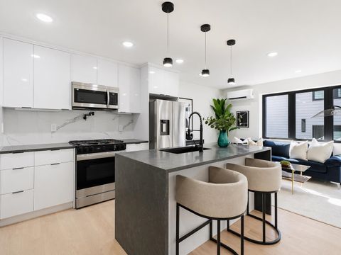 Condo For Sale - 82 Pamrapo Ave #4A<br/> Hudson County, Jersey City, NJ 07305