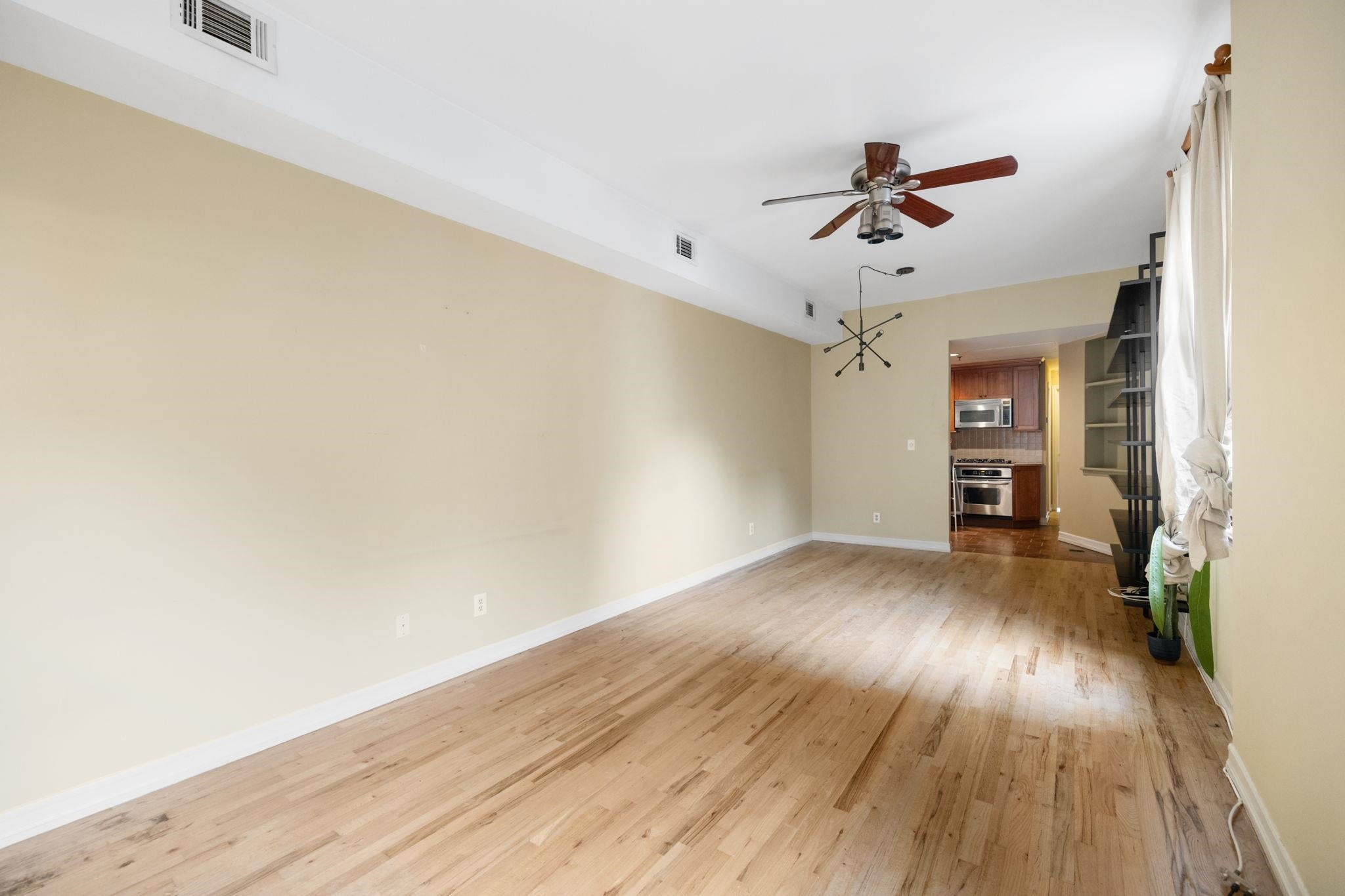 343 VARICK ST 3R