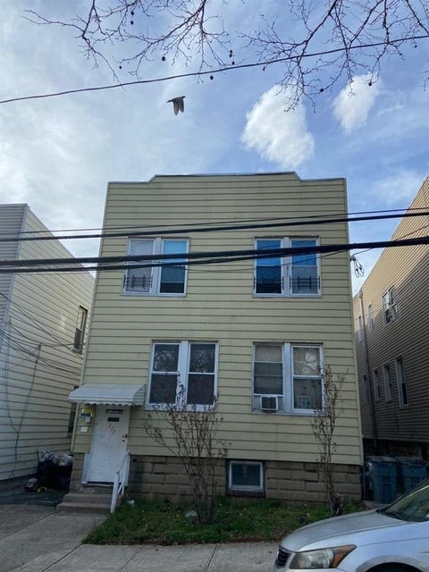 Homes For Rent - 277 Liberty Ave #1<br/> Jersey City, NJ 07307