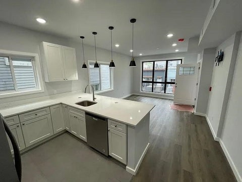 Apartment For Rent - 566 57th St #2<br/> Hudson County, West New York, NJ 07087