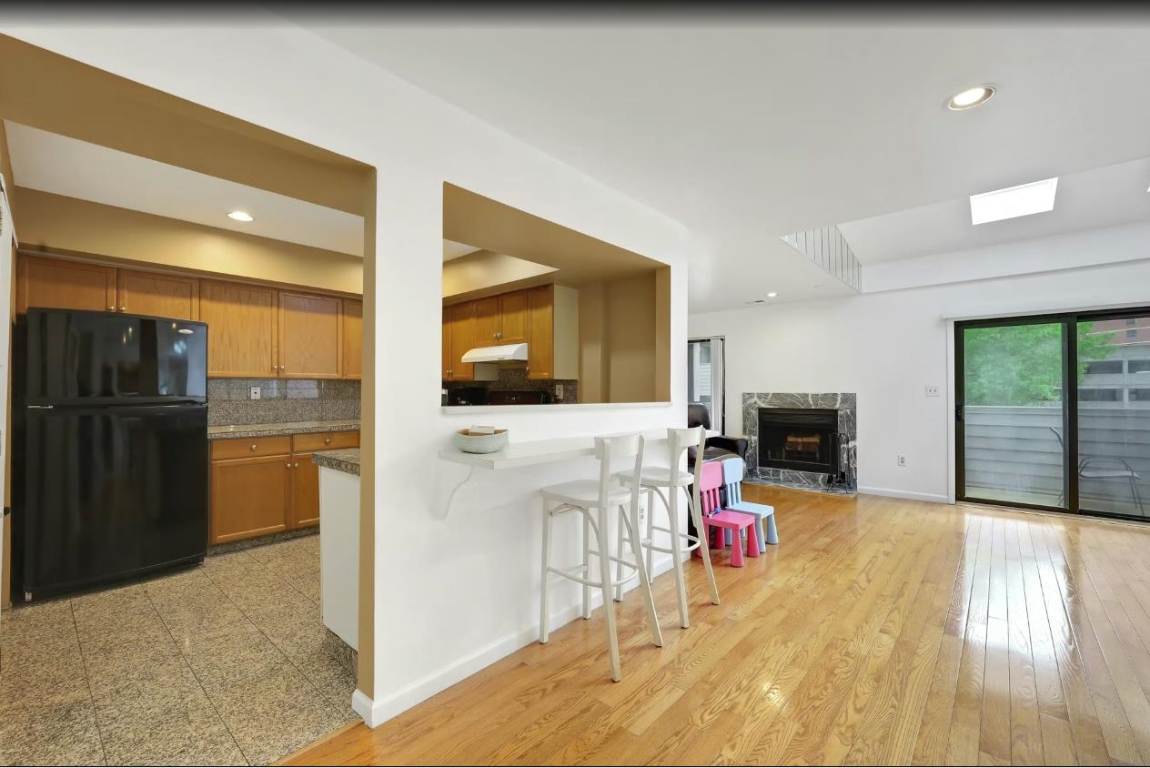 815 TOPSAIL LANE #815