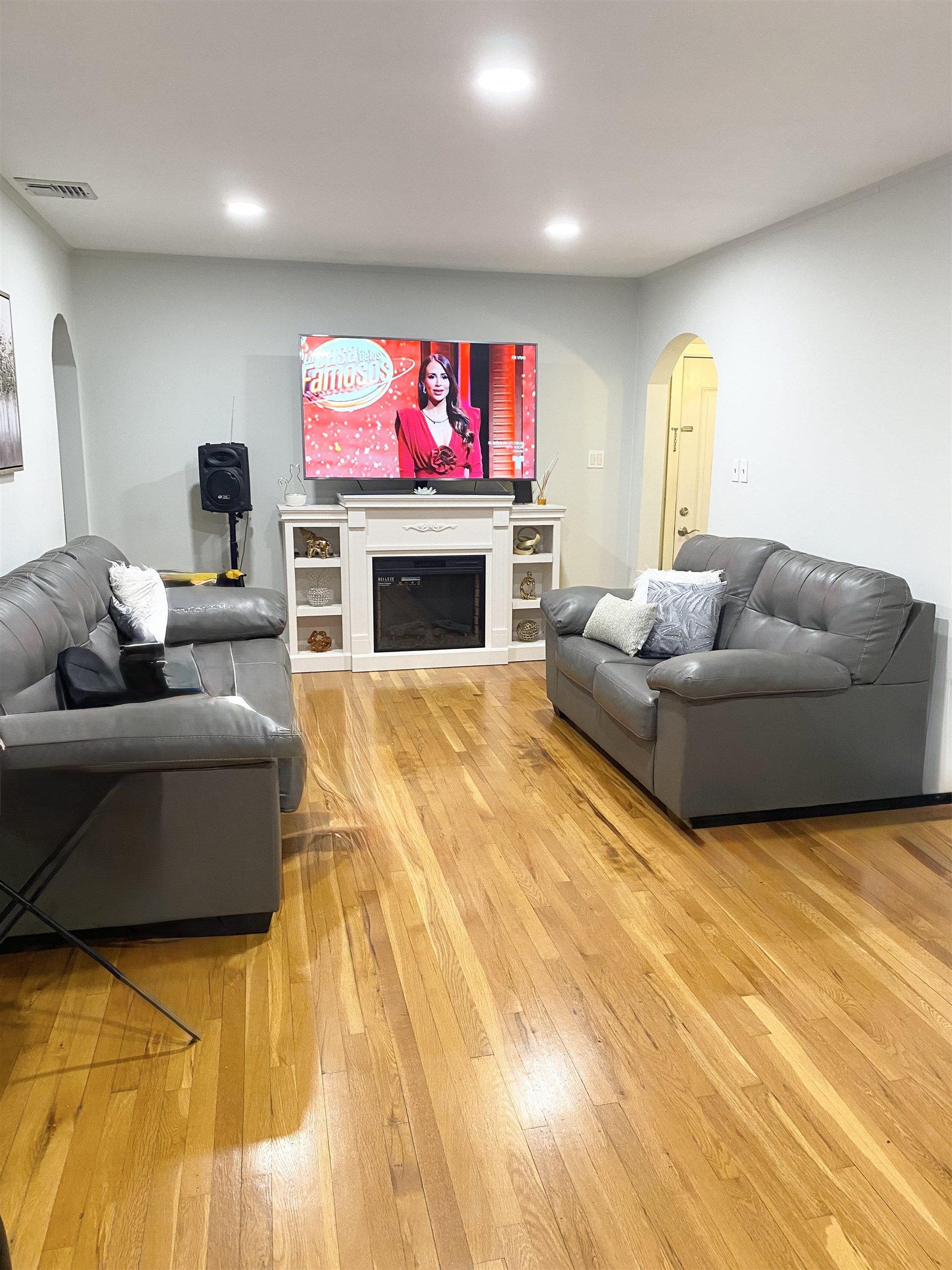 78 GARIBALDI AVE