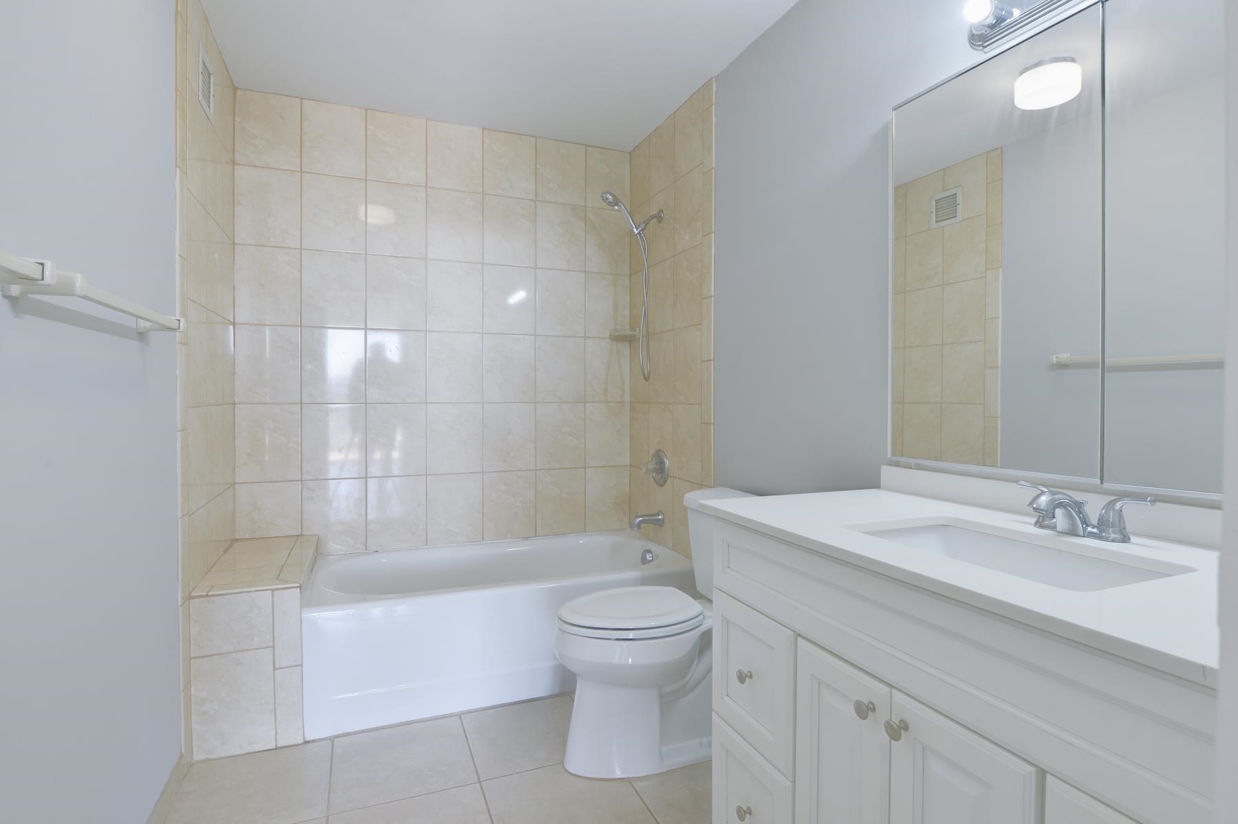 1011 Harmon Cove Tower #1011, Secaucus, New Jersey image 18