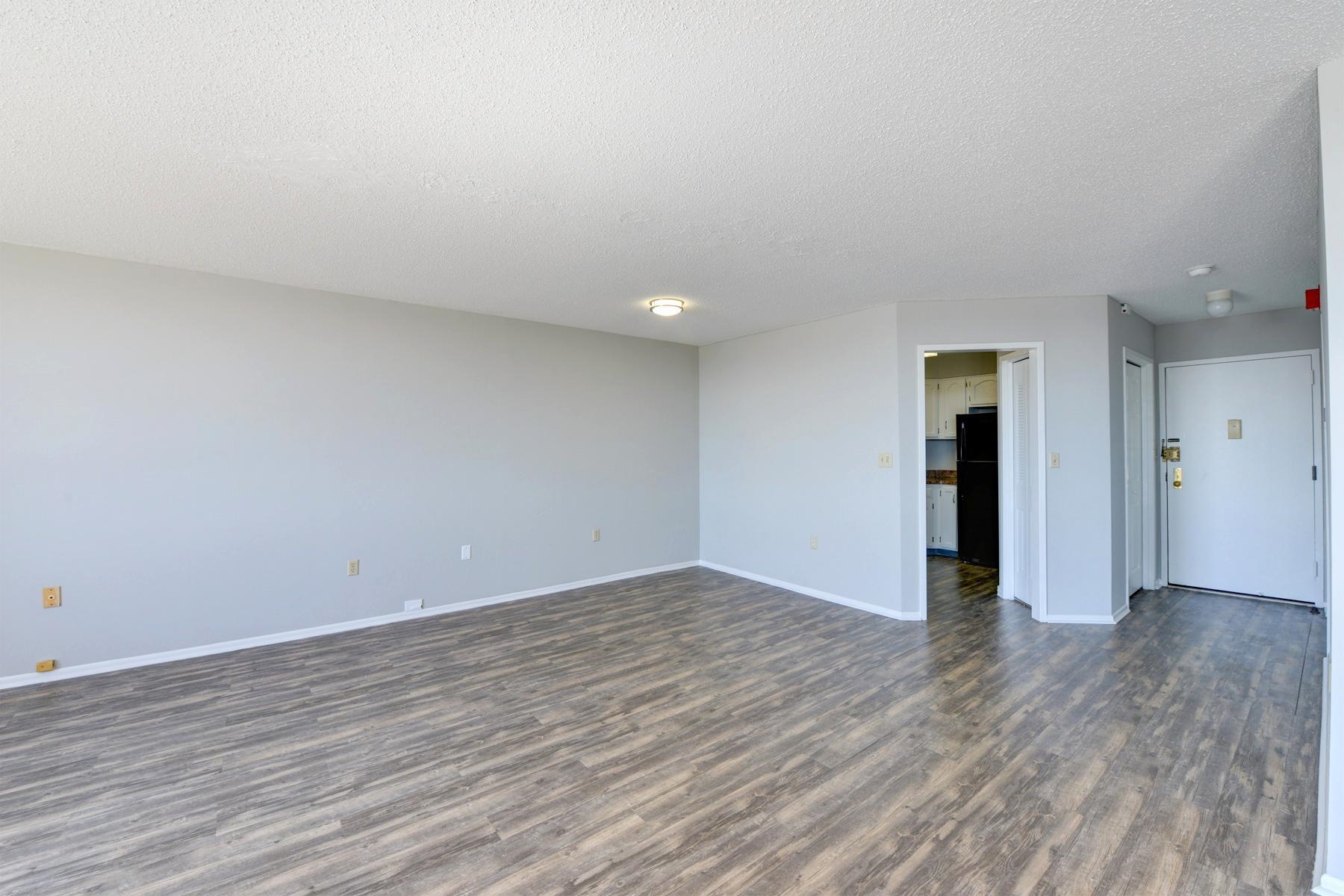 1011 Harmon Cove Tower #1011, Secaucus, New Jersey image 7