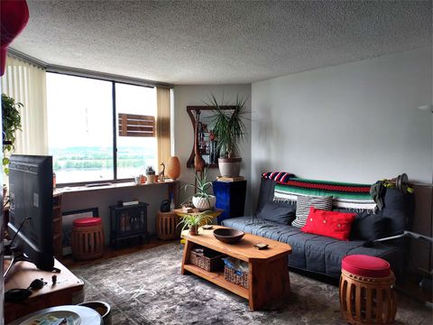 MLS: 250006826