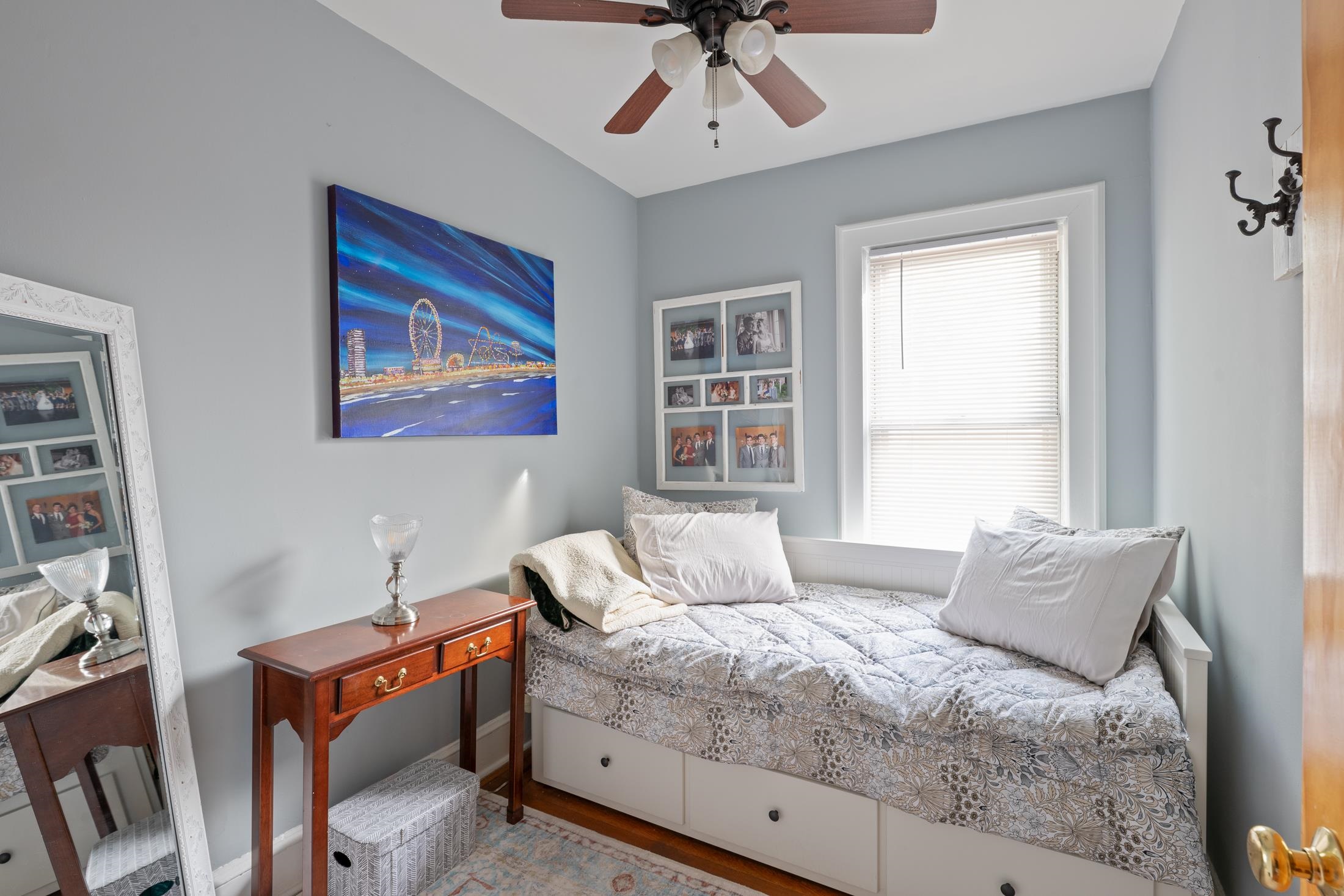 16 East 42nd St, Bayonne, New Jersey image 19