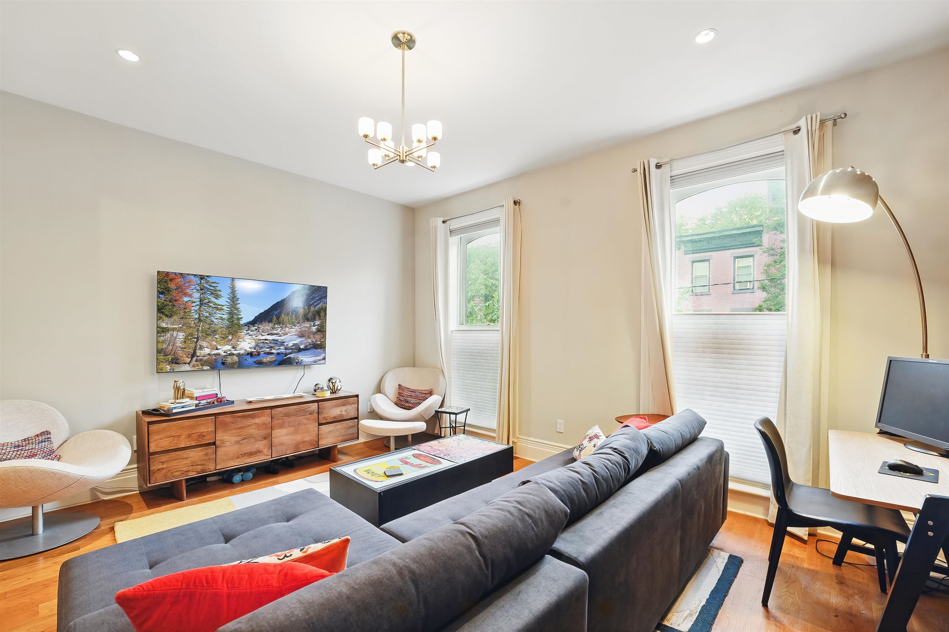 275 5th St #2, Jersey City, New Jersey image 3