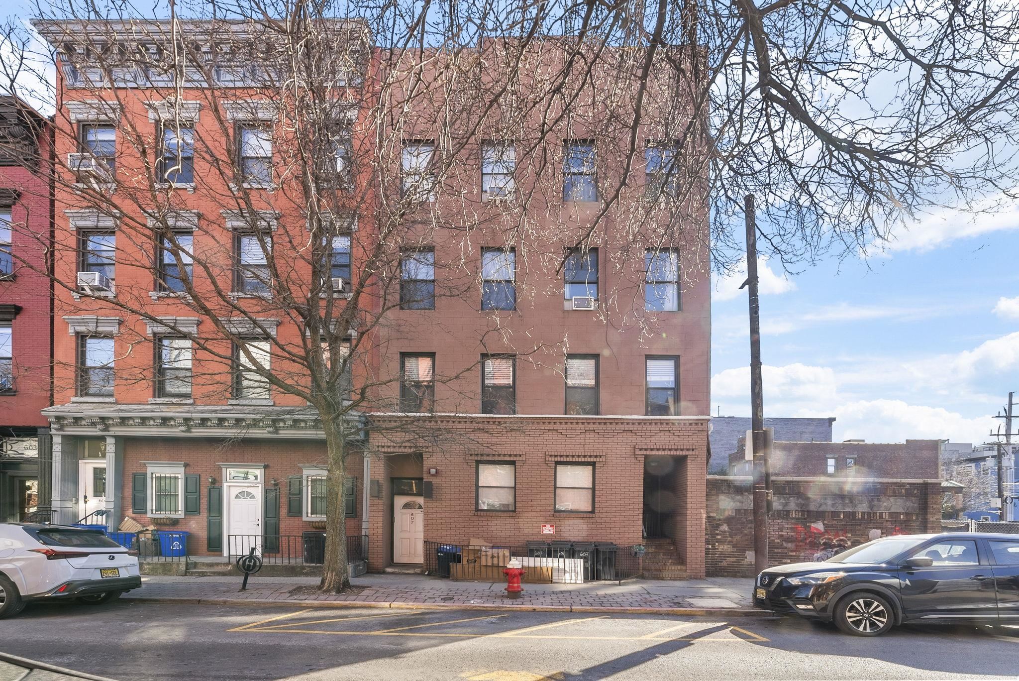 607 1st St #1, Hoboken, New Jersey image 33