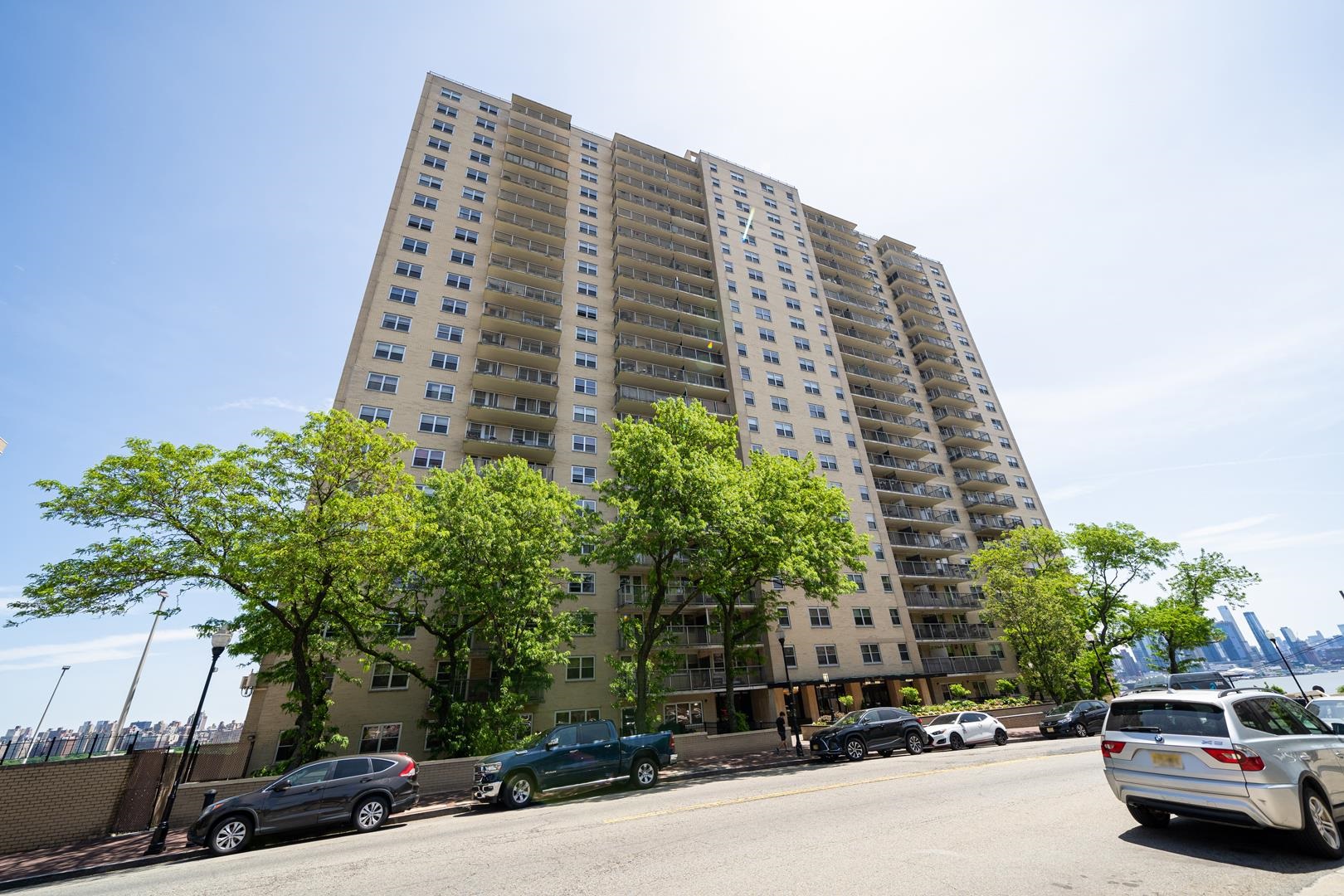6600 Blvd East #20E, West New York, New Jersey image 32