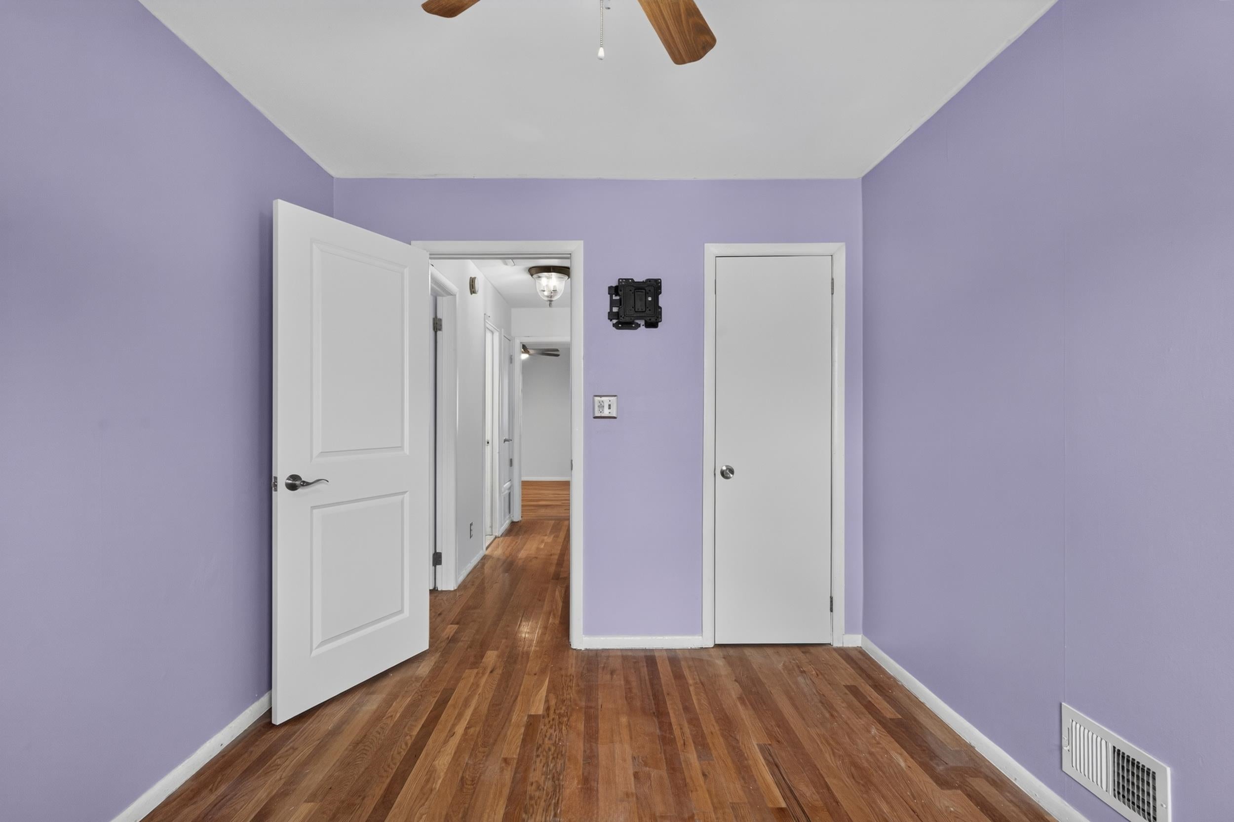 87 WEST 9TH ST