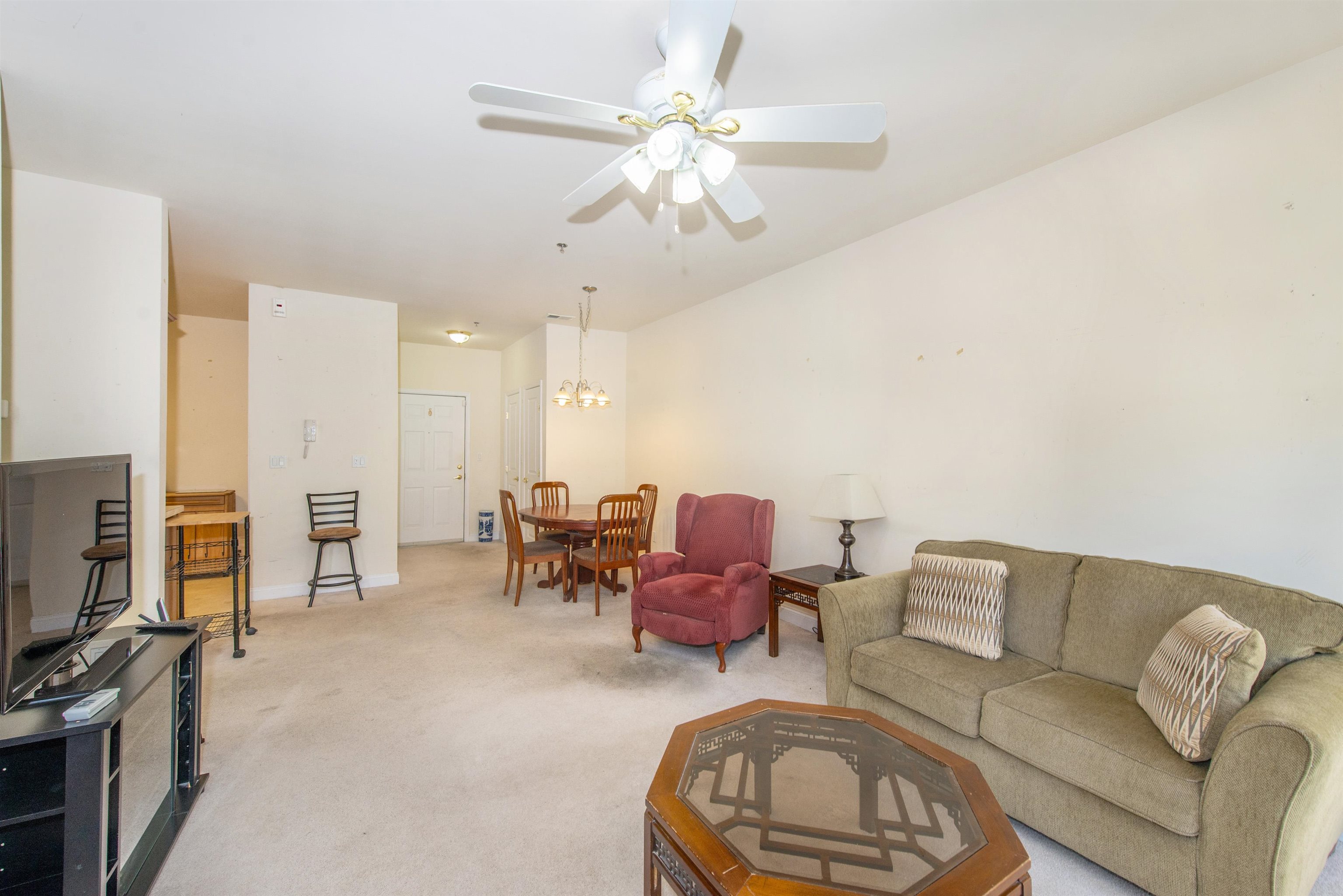 520 Victor St #45, Saddle Brook, New Jersey image 4