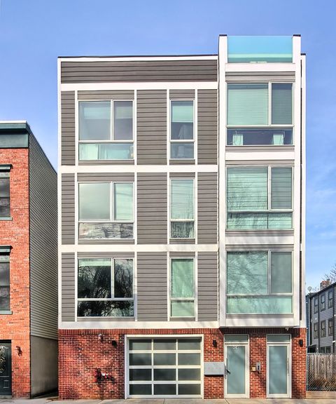 414 1st St #1, Jersey City, Downtown, NJ 07302 - MLS#: 250003627