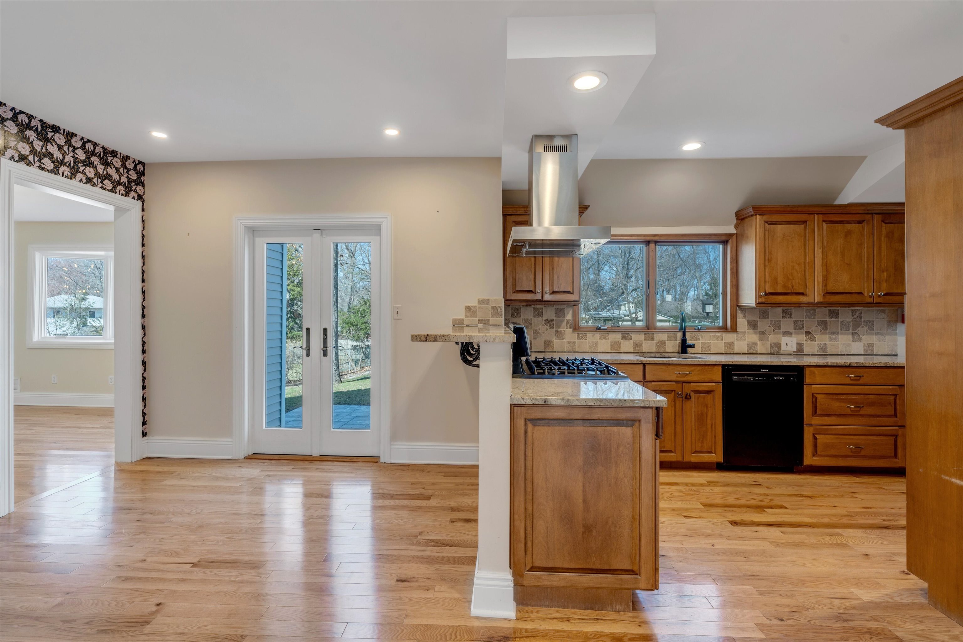 180 Birch St, Midland Park, New Jersey image 7