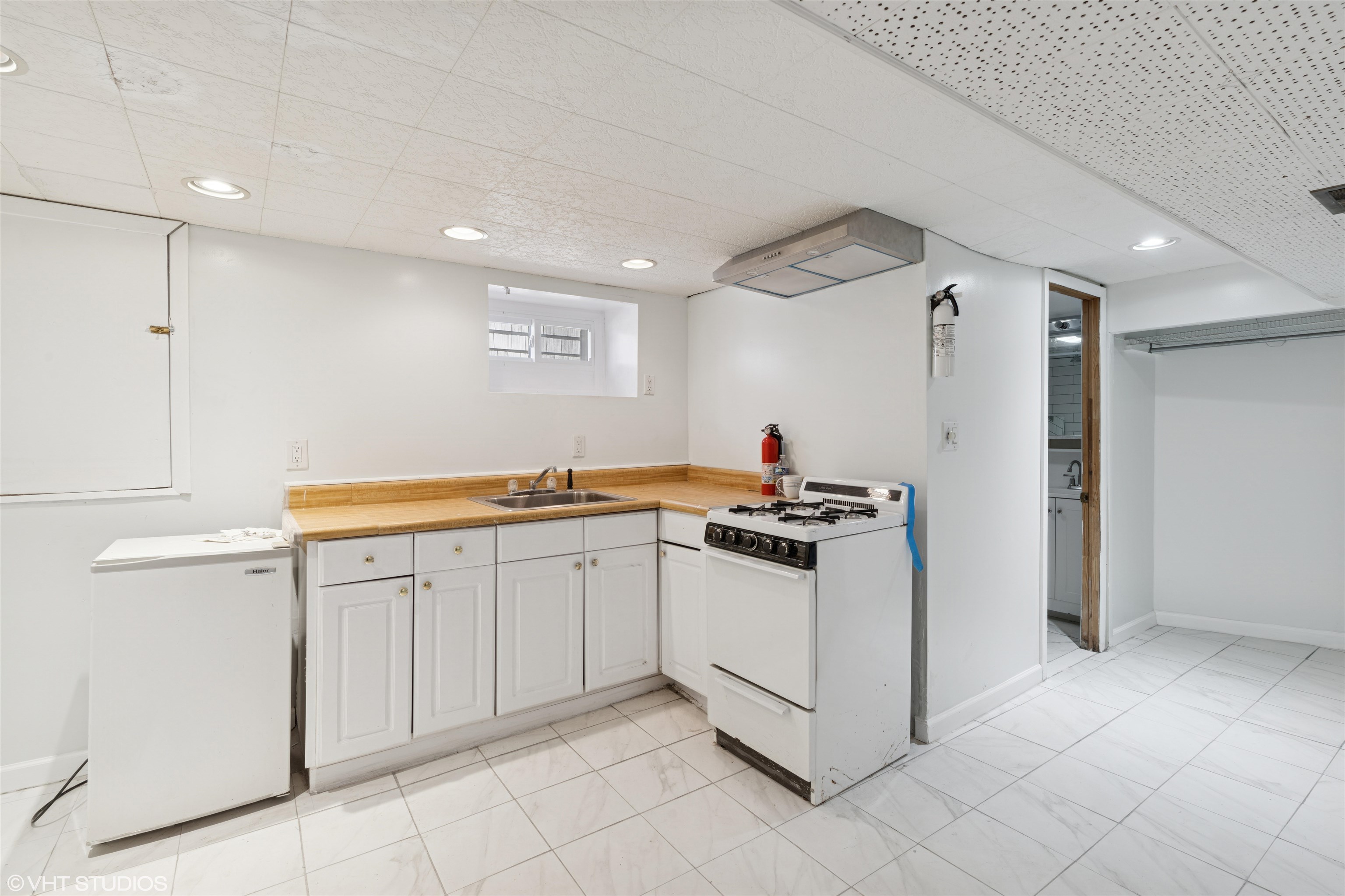 64 West 57th St, Bayonne, New Jersey image 19