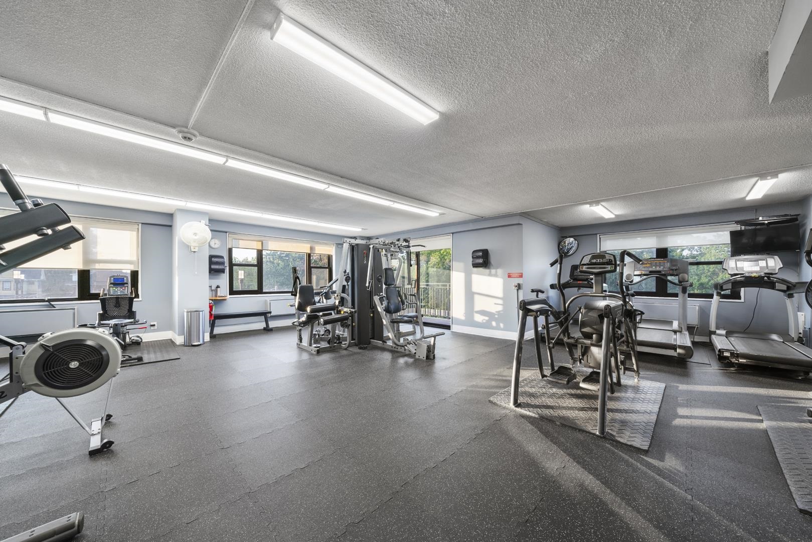 7855 Blvd East #12B, North Bergen, New Jersey image 19